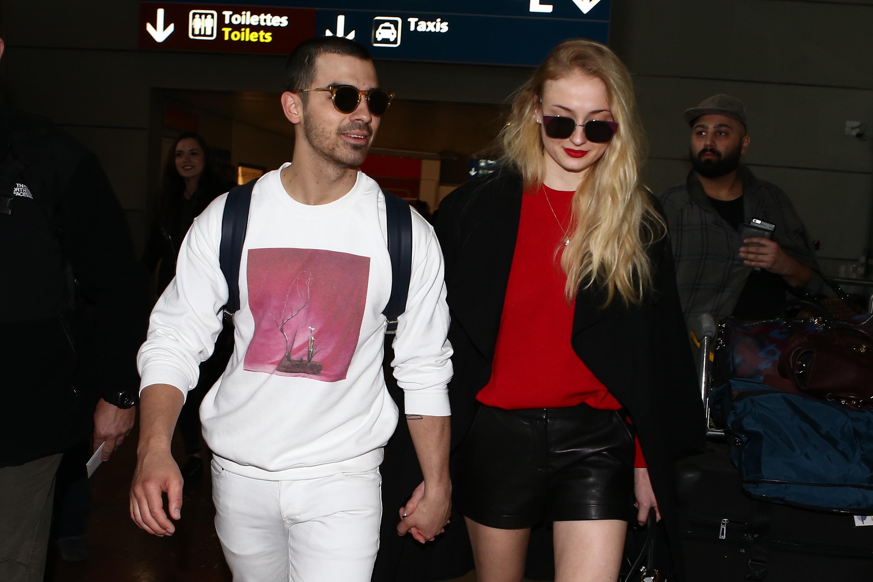 Sophie Turner arrives in Paris