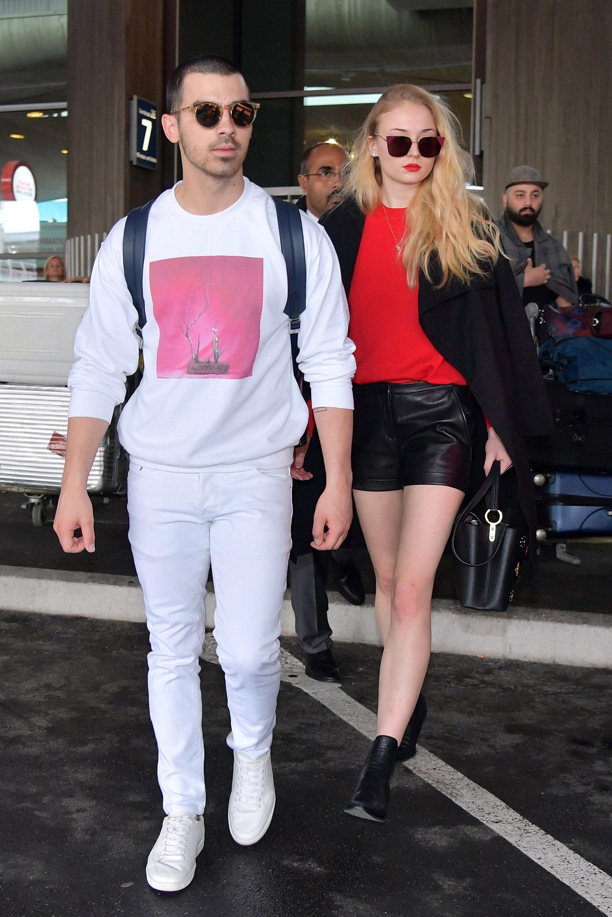 Sophie Turner arrives in Paris