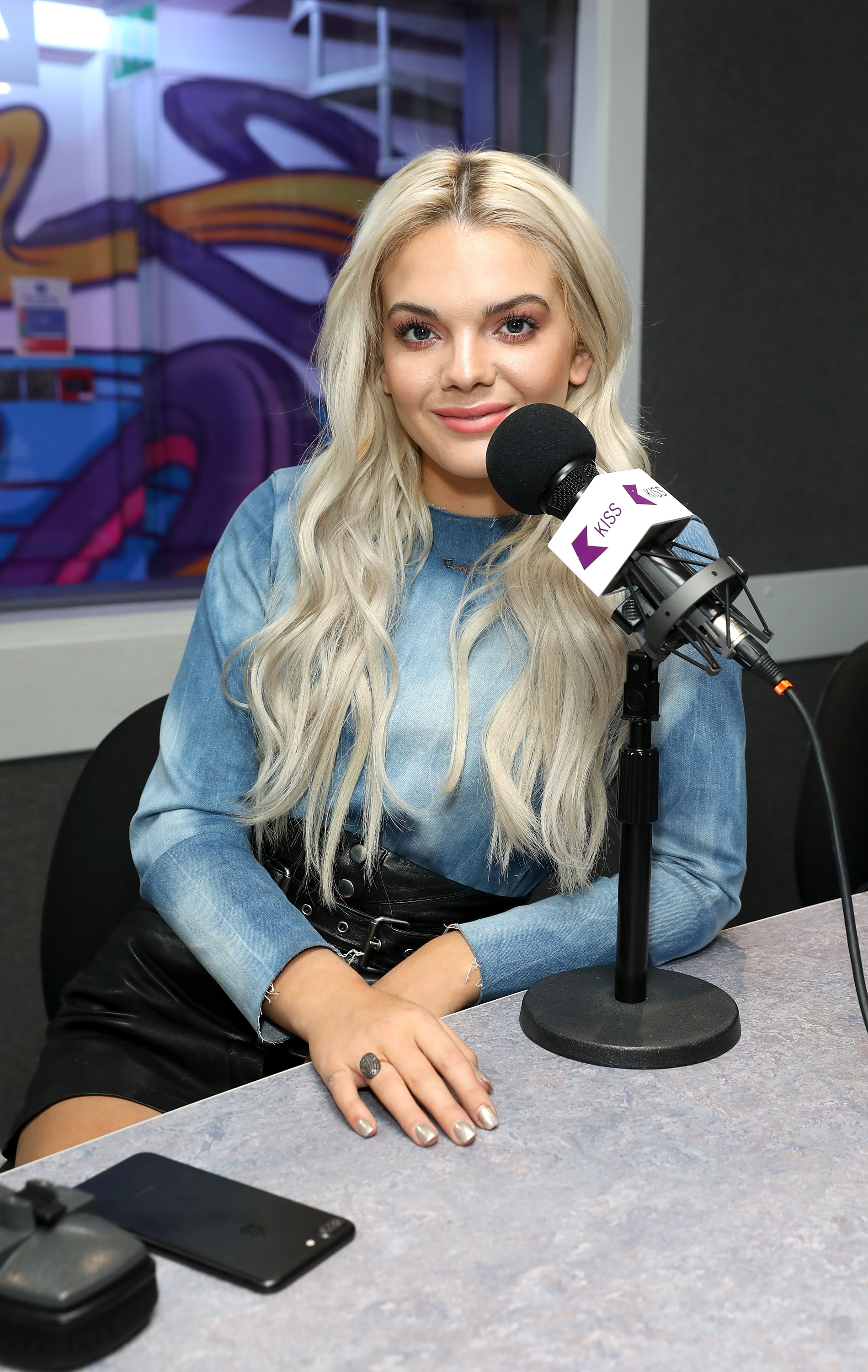 Louisa Johnson visits the Kiss FM studio