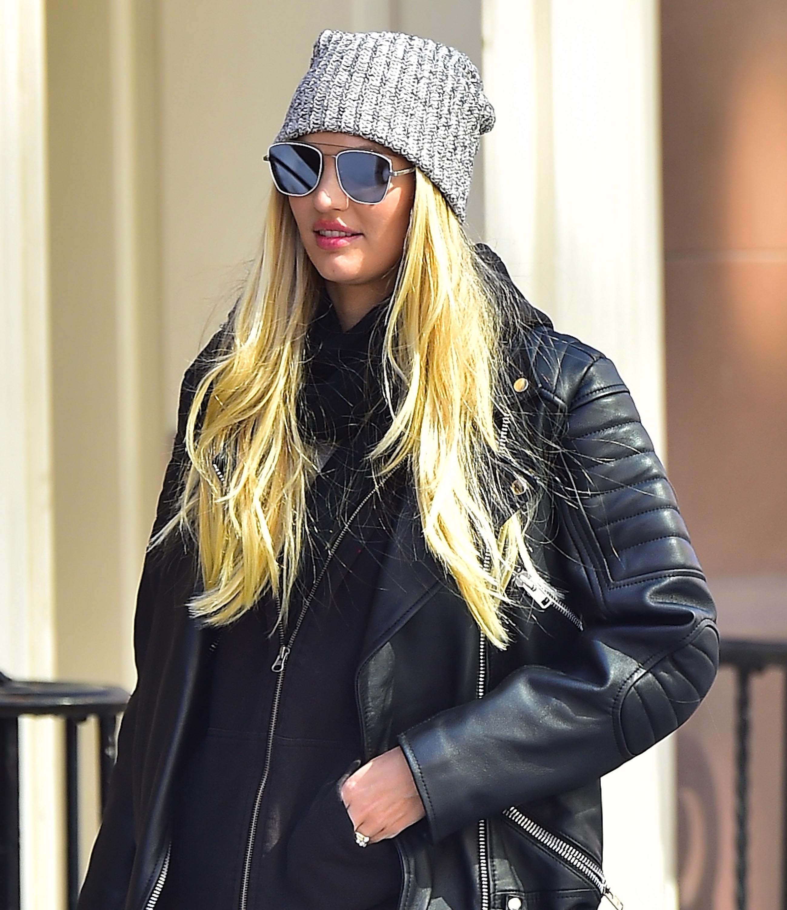 Candice Swanepoel shopping in NYC