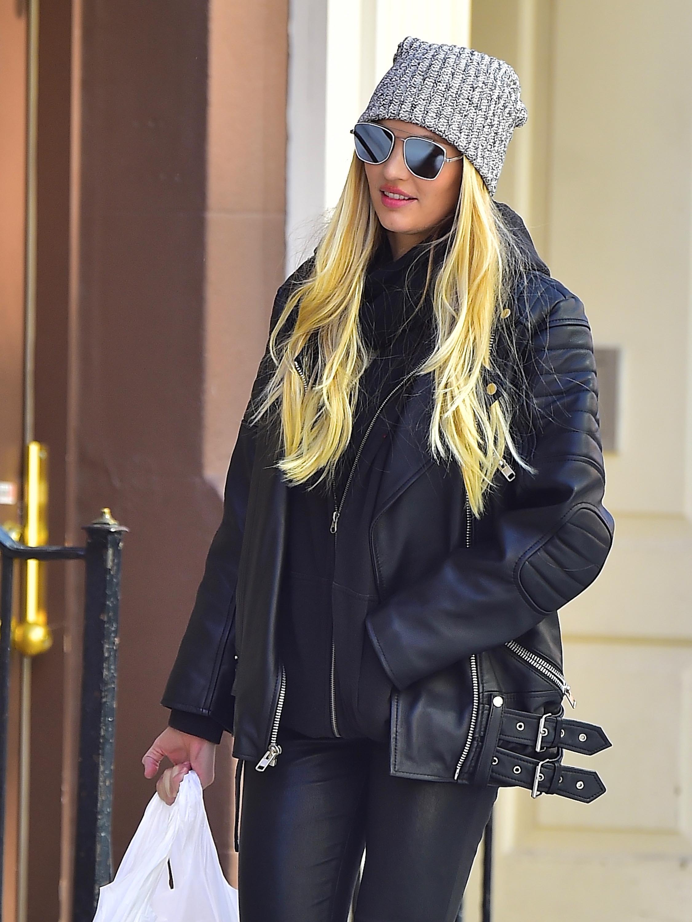 Candice Swanepoel shopping in NYC