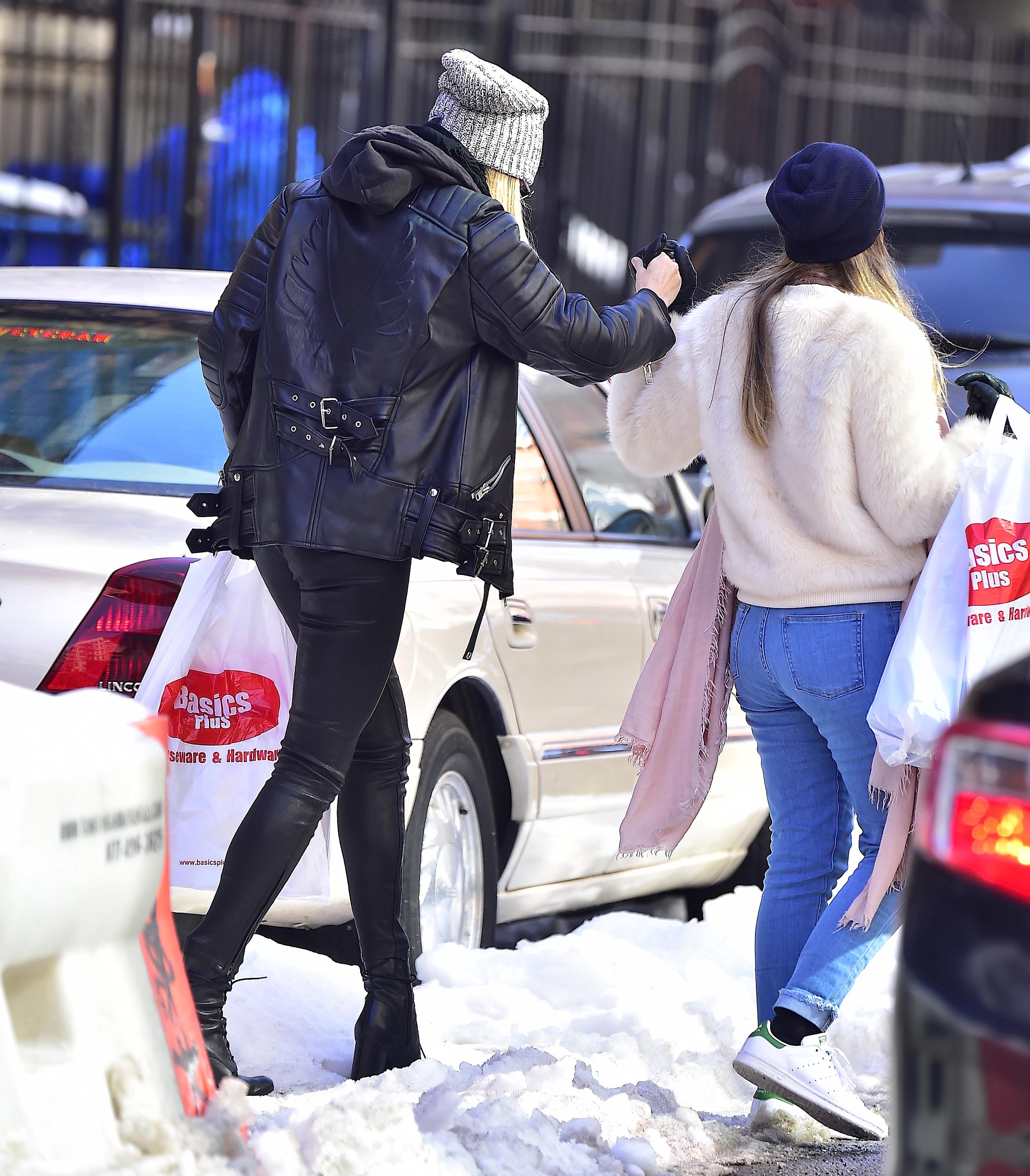 Candice Swanepoel shopping in NYC