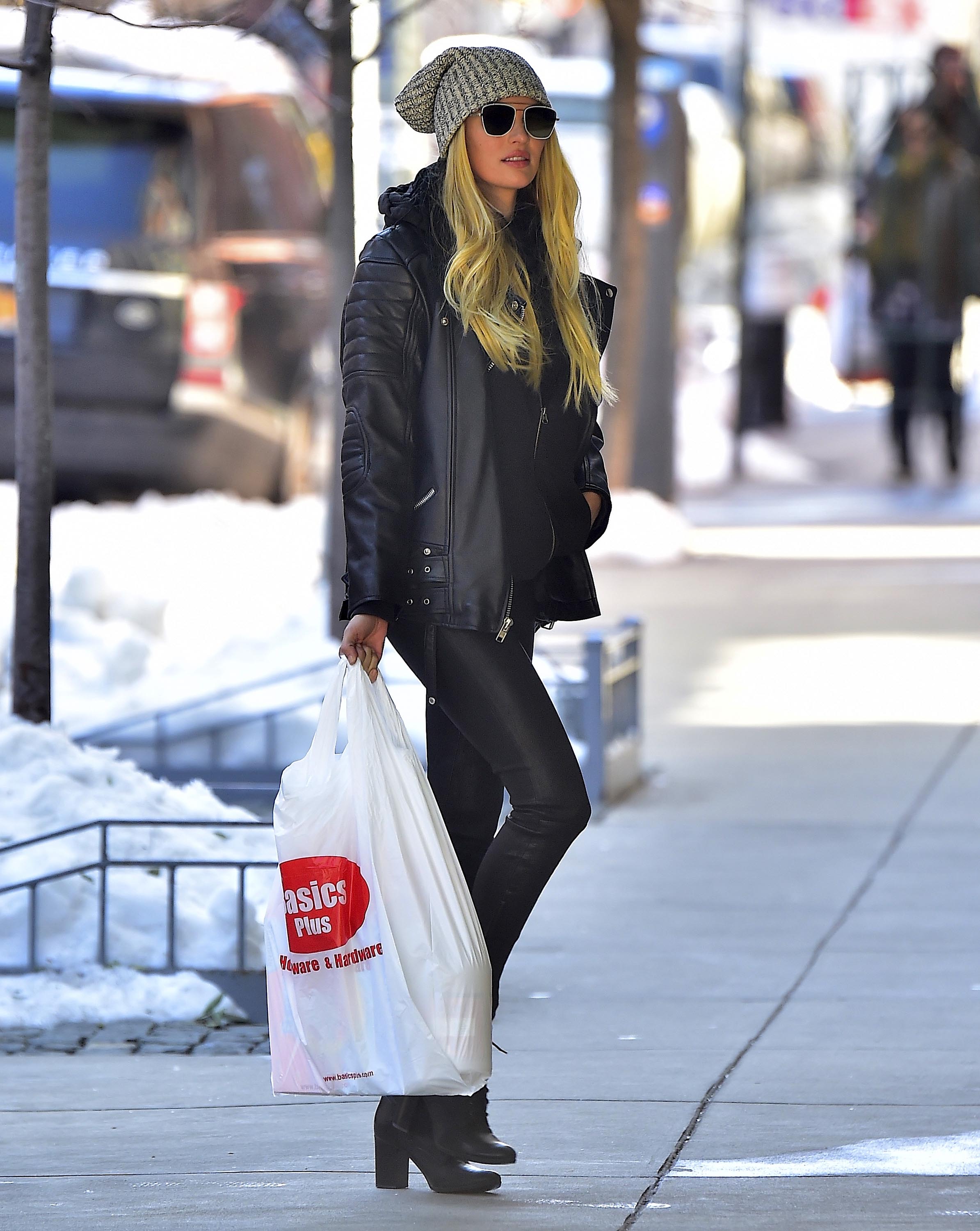 Candice Swanepoel shopping in NYC