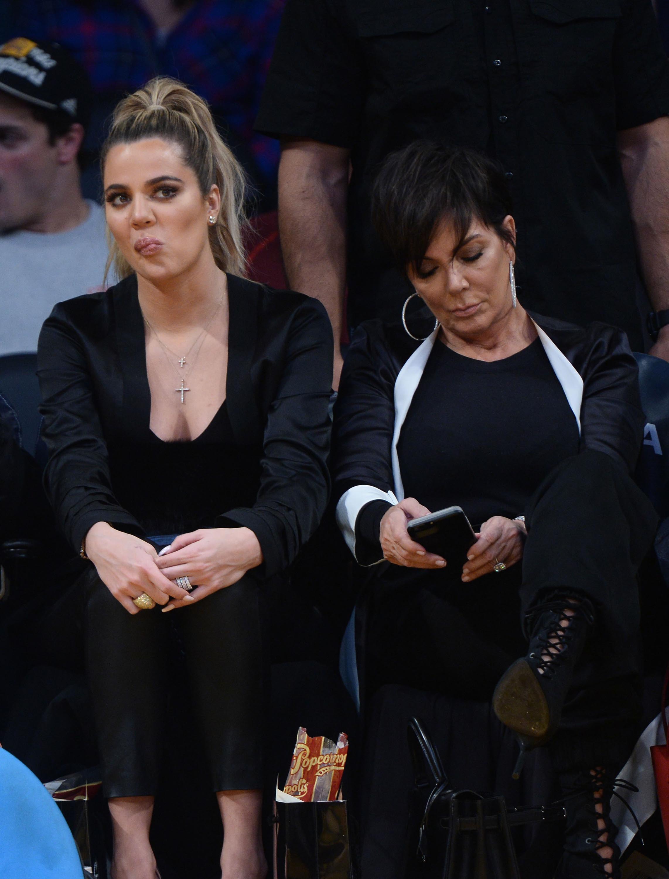 Kourtney & Khloe Kardashian attend LA Lakers vs Cavaliers Game