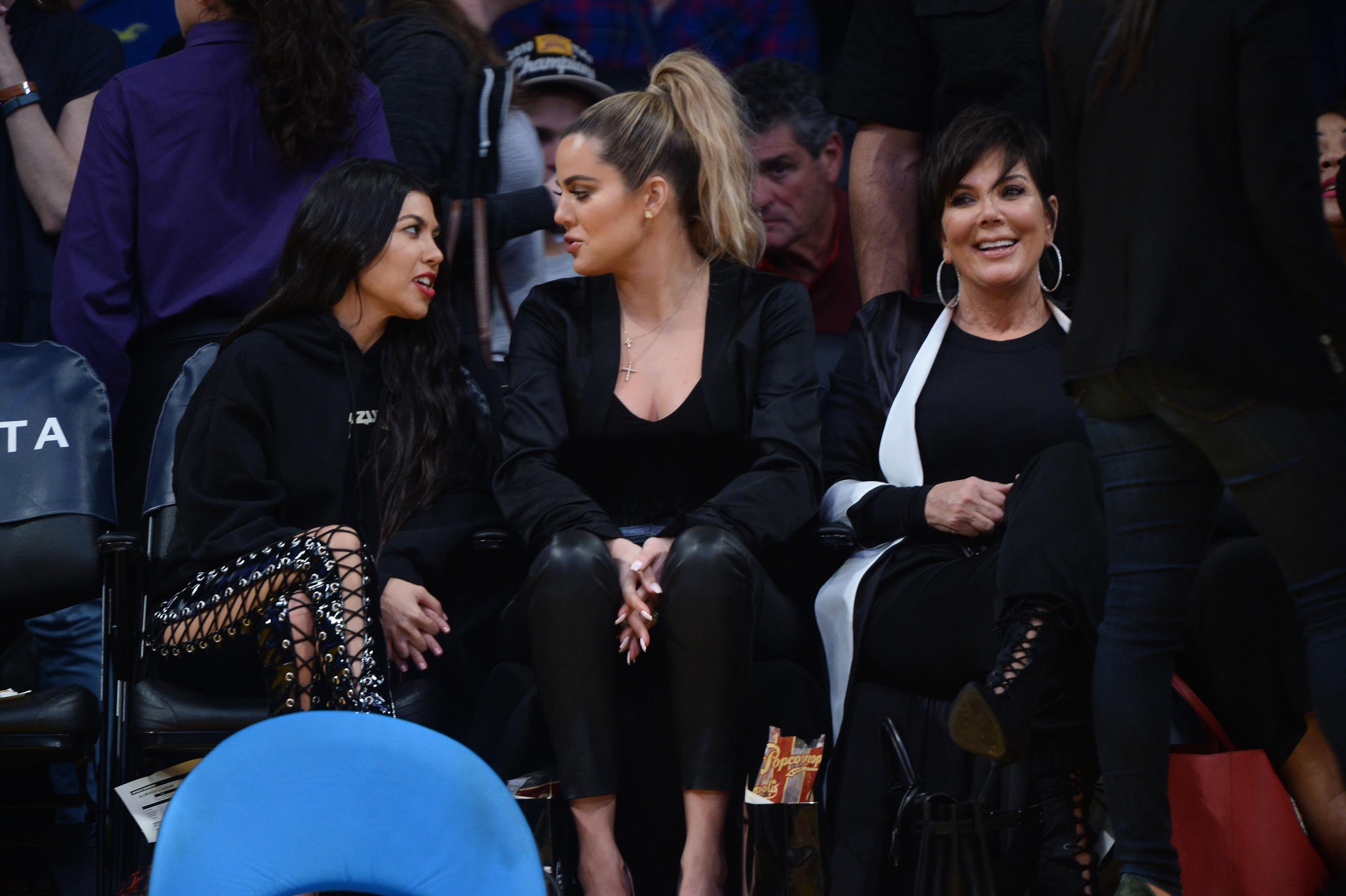 Kourtney & Khloe Kardashian attend LA Lakers vs Cavaliers Game