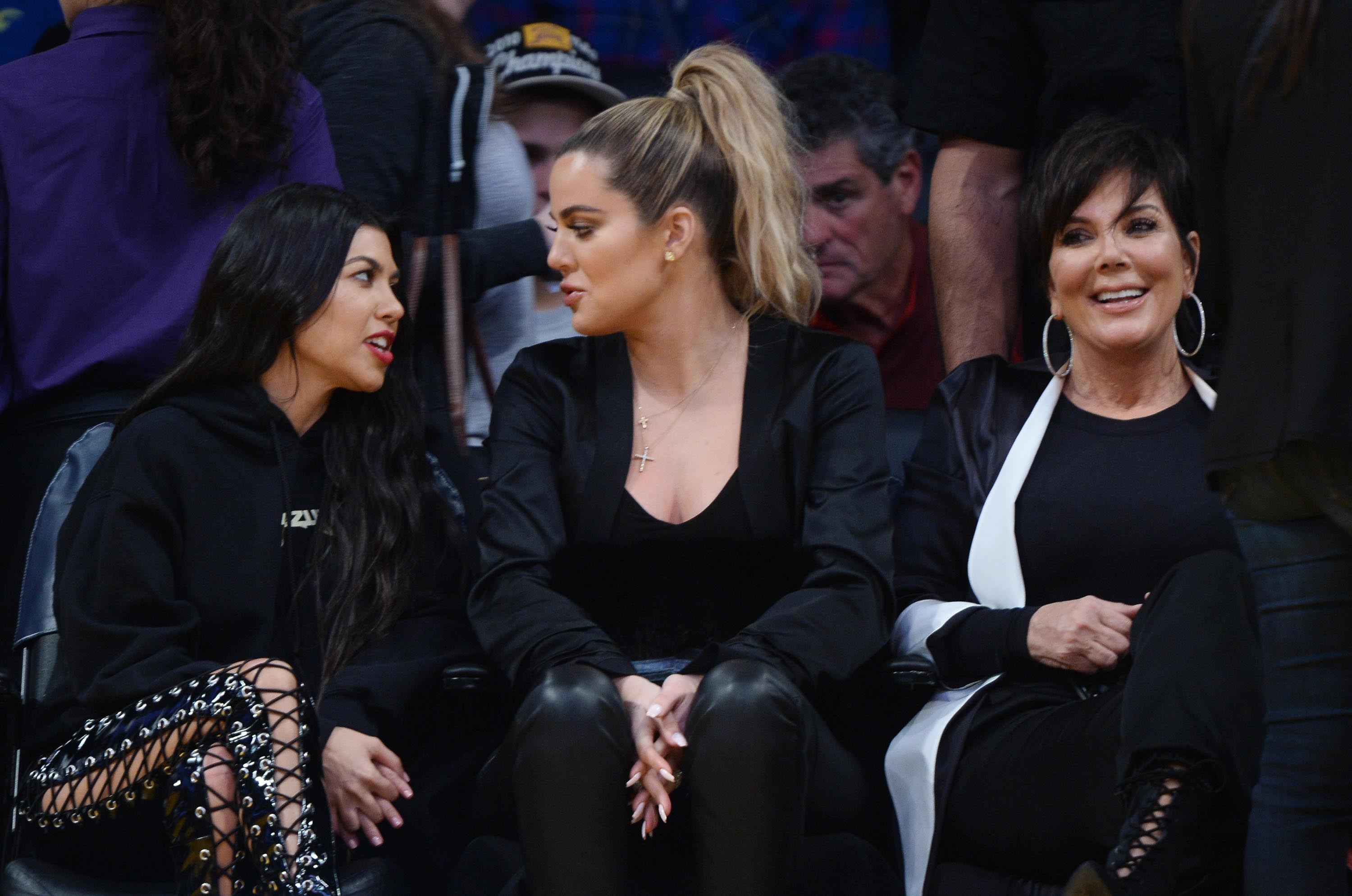 Kourtney & Khloe Kardashian attend LA Lakers vs Cavaliers Game