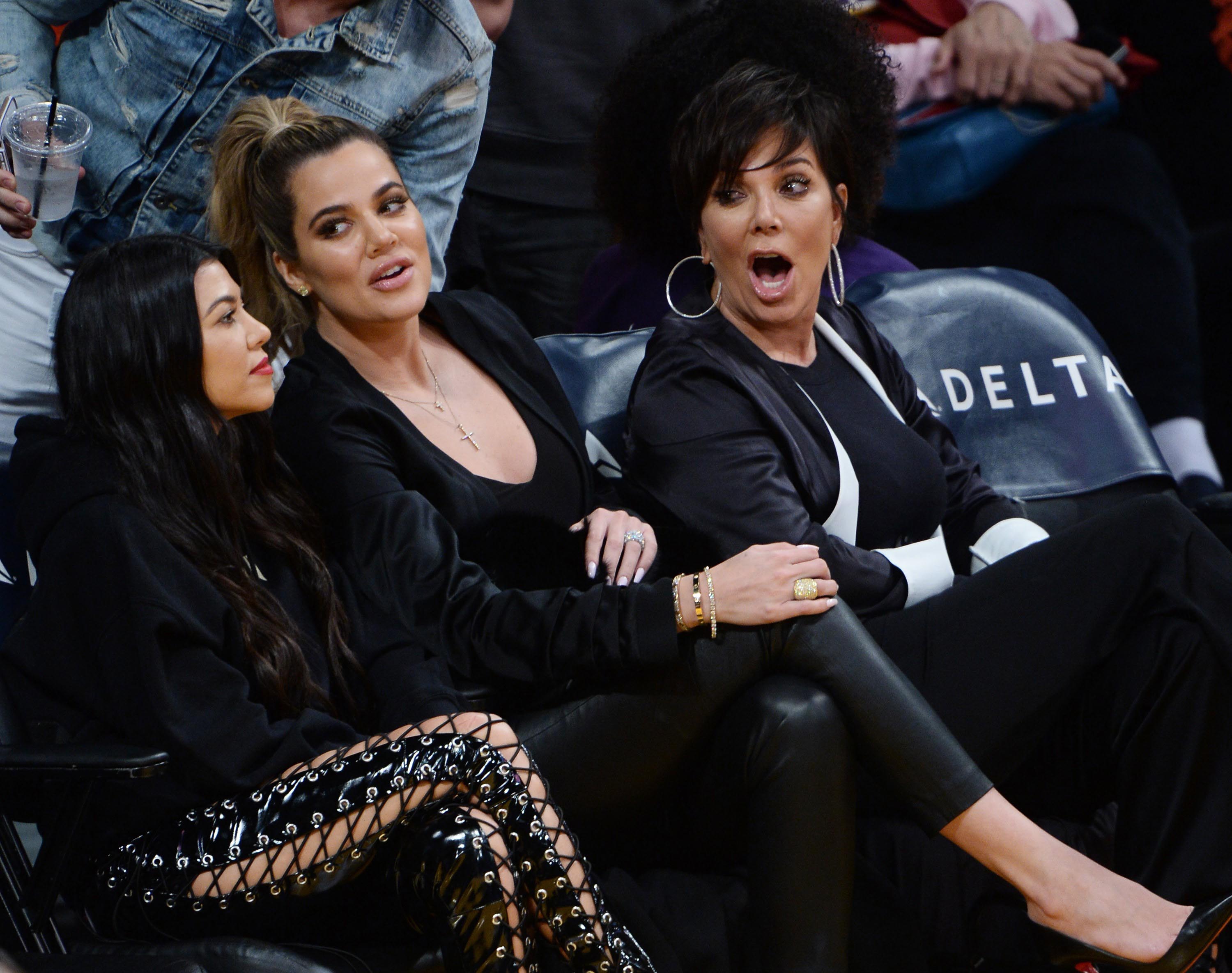 Kourtney & Khloe Kardashian attend LA Lakers vs Cavaliers Game