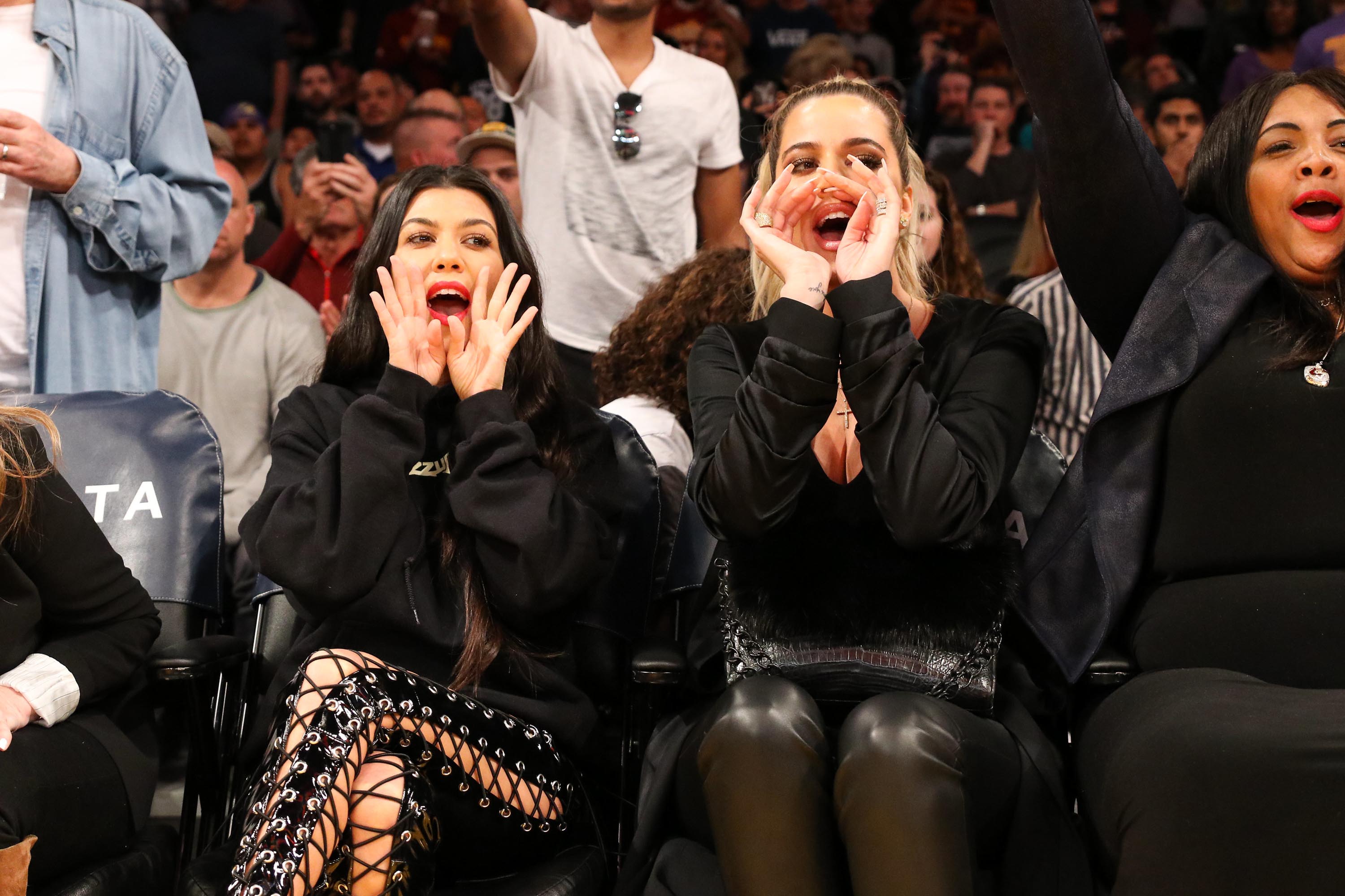 Kourtney & Khloe Kardashian attend LA Lakers vs Cavaliers Game