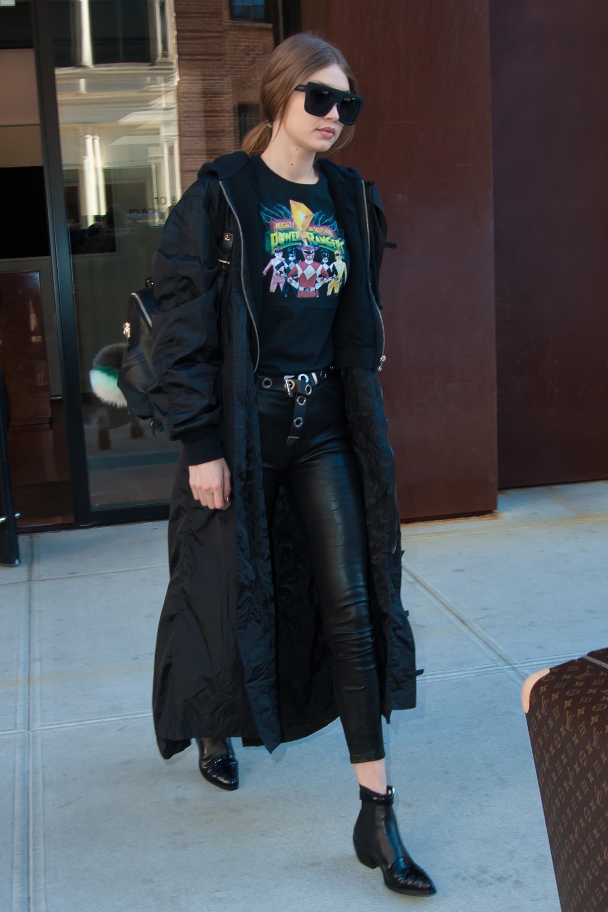 Gigi Hadid leaving her apartment in NYC