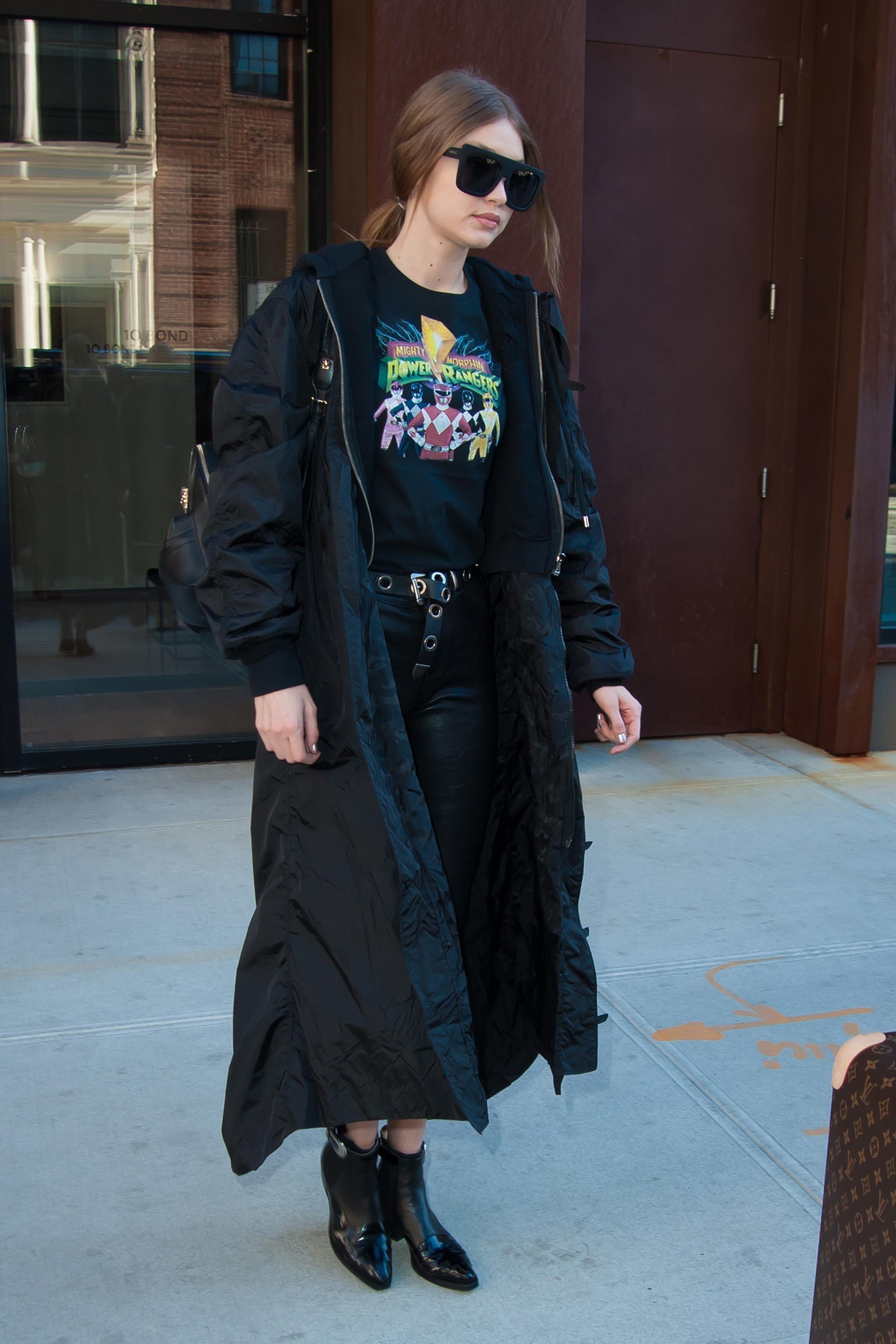 Gigi Hadid leaving her apartment in NYC