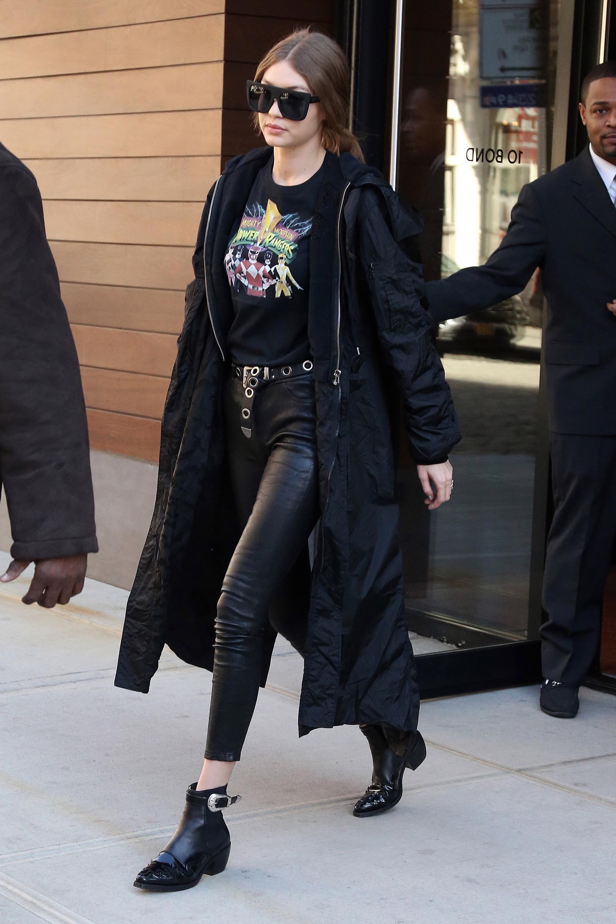 Gigi Hadid leaving her apartment in NYC