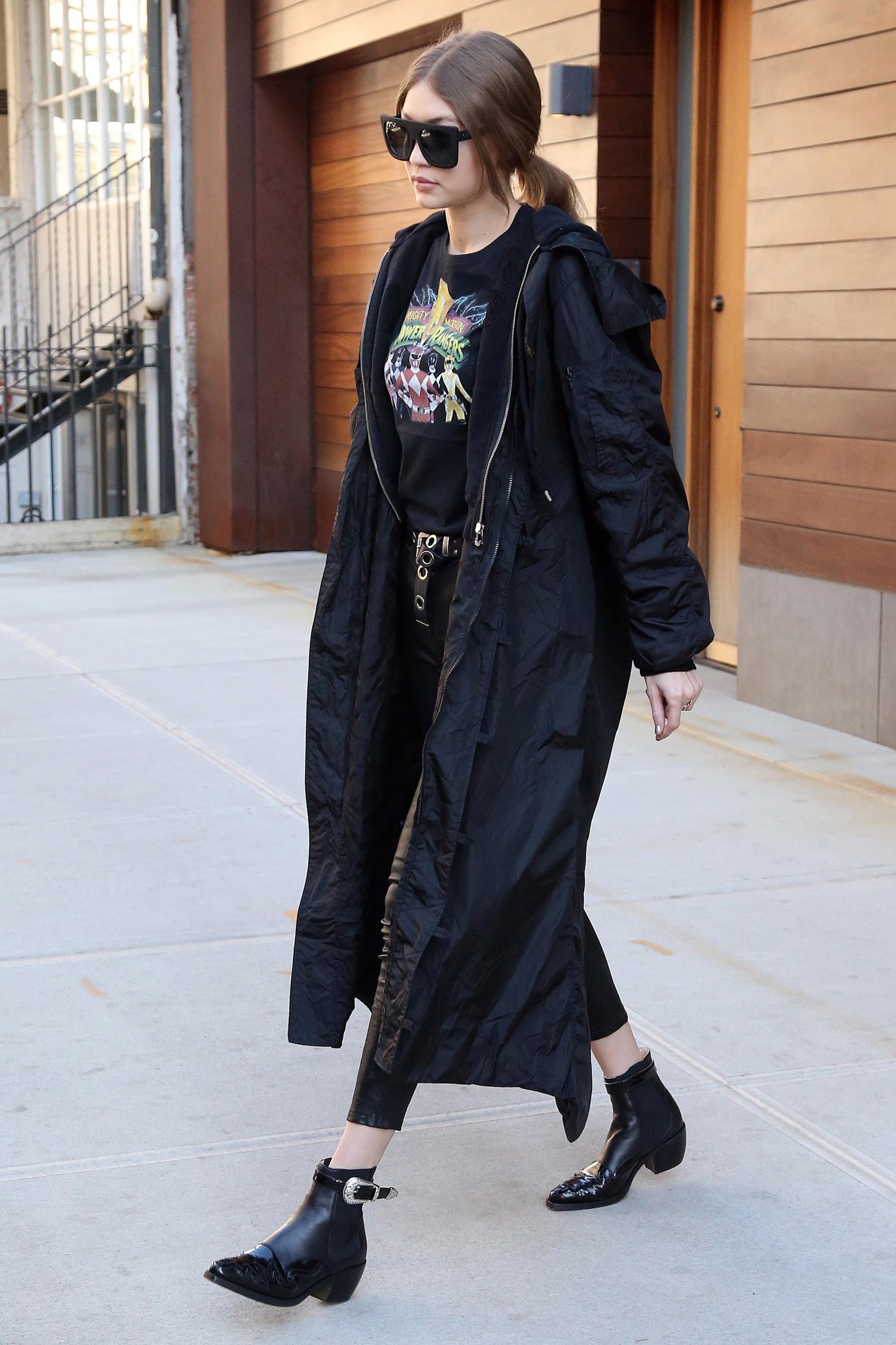 Gigi Hadid leaving her apartment in NYC