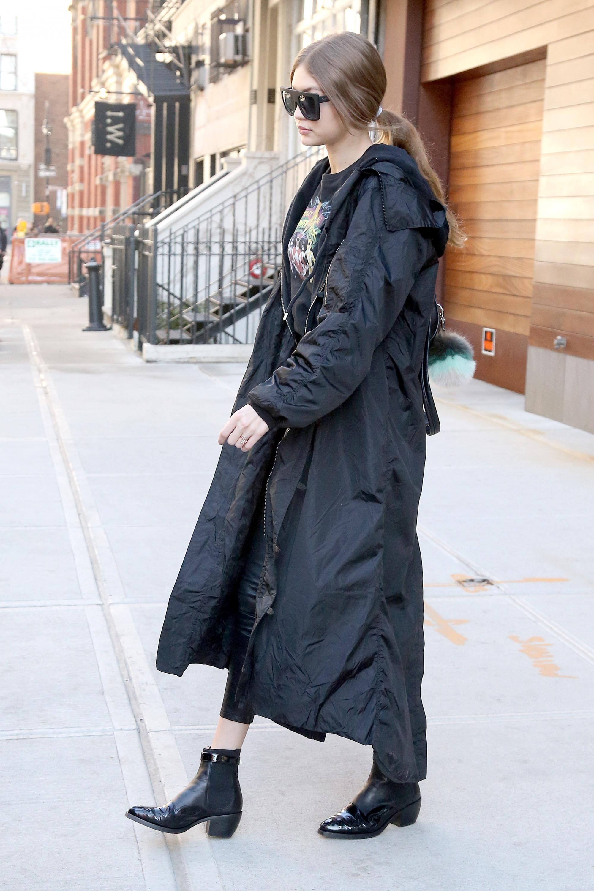 Gigi Hadid leaving her apartment in NYC