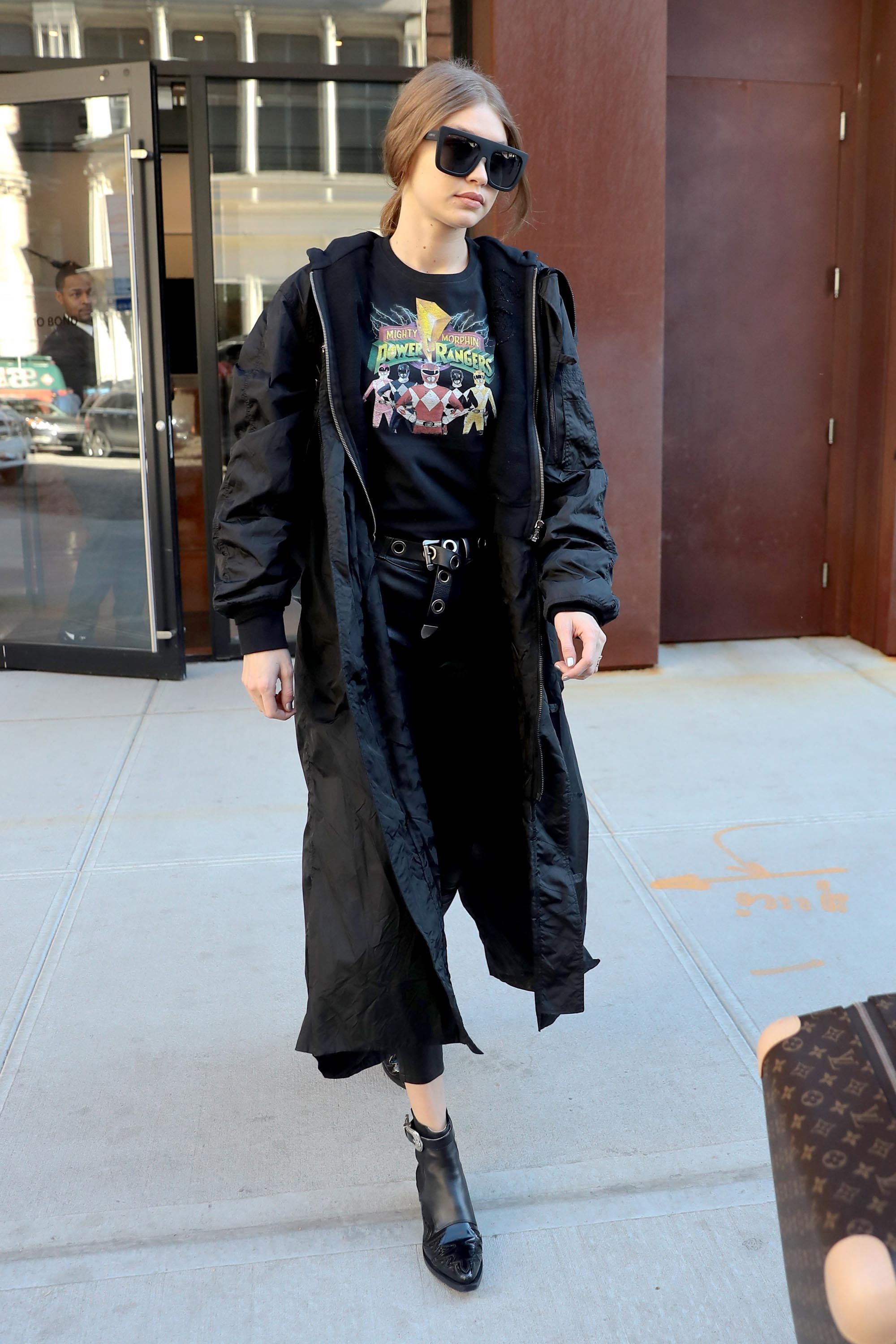 Gigi Hadid leaving her apartment in NYC