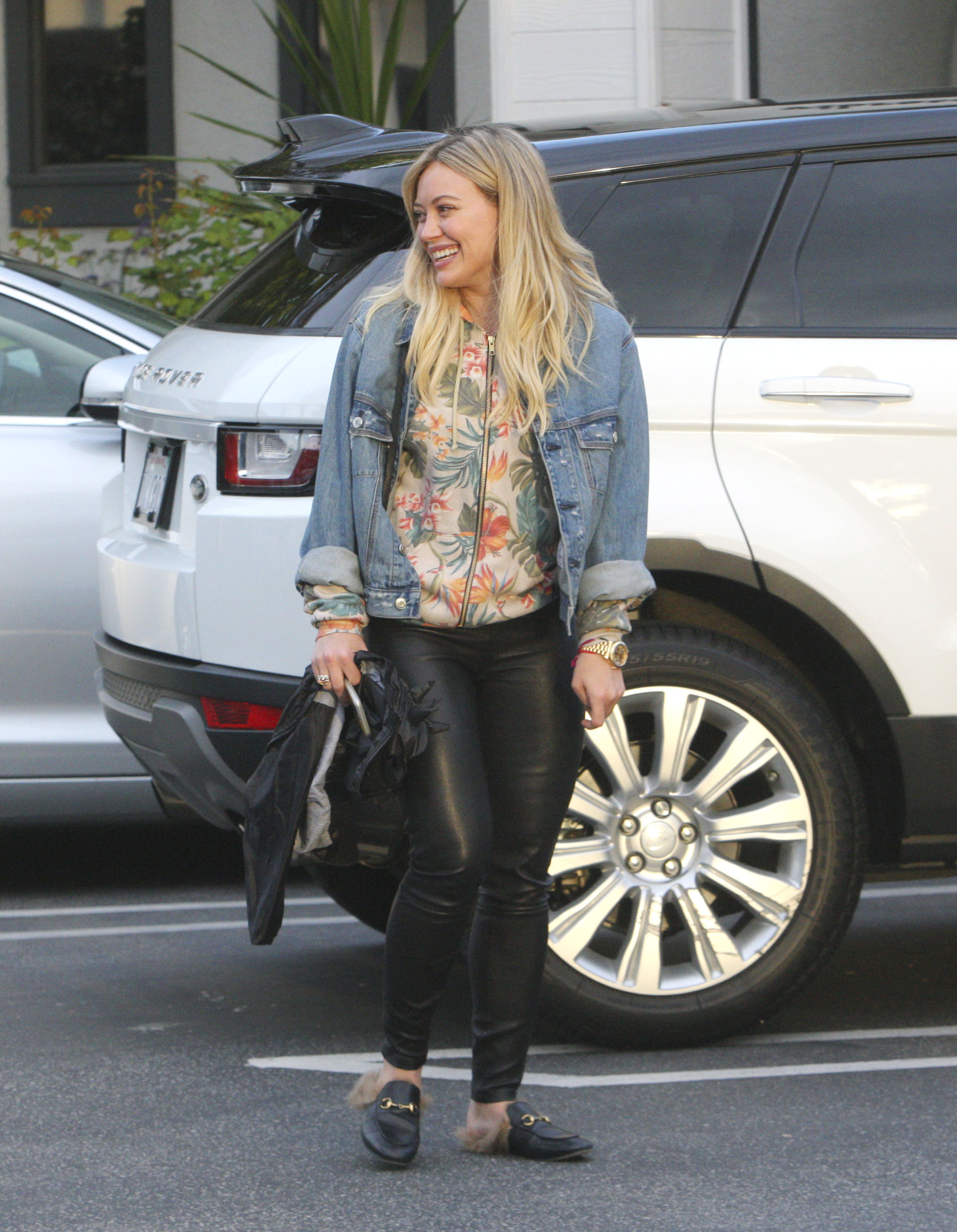 Hilary Duff leaving a Restaurant in Beverly Hills