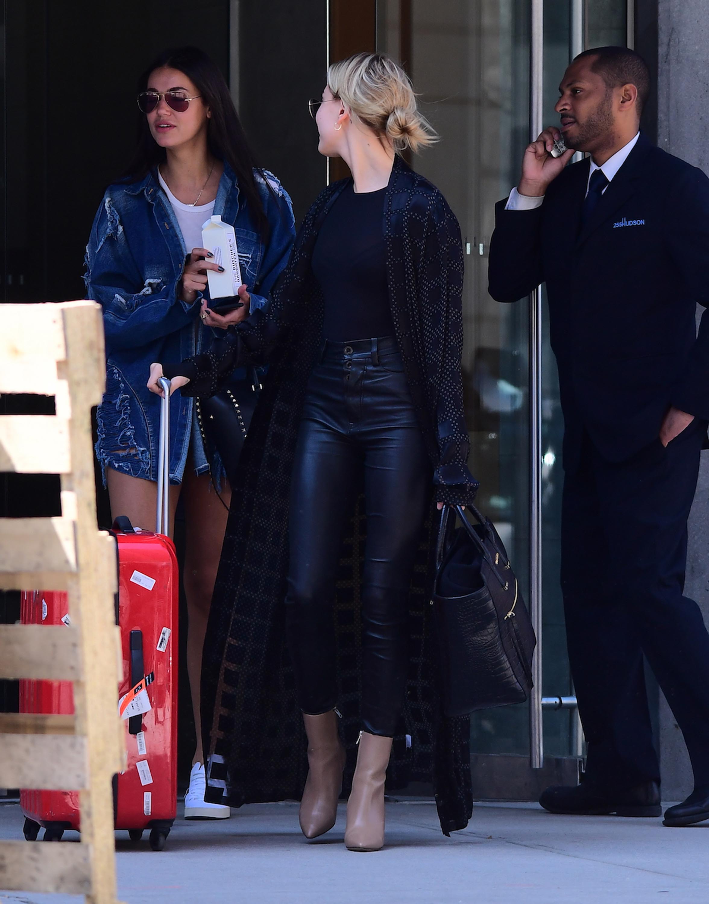 Hailey Baldwin was spotted catching an early morning flight in NYC