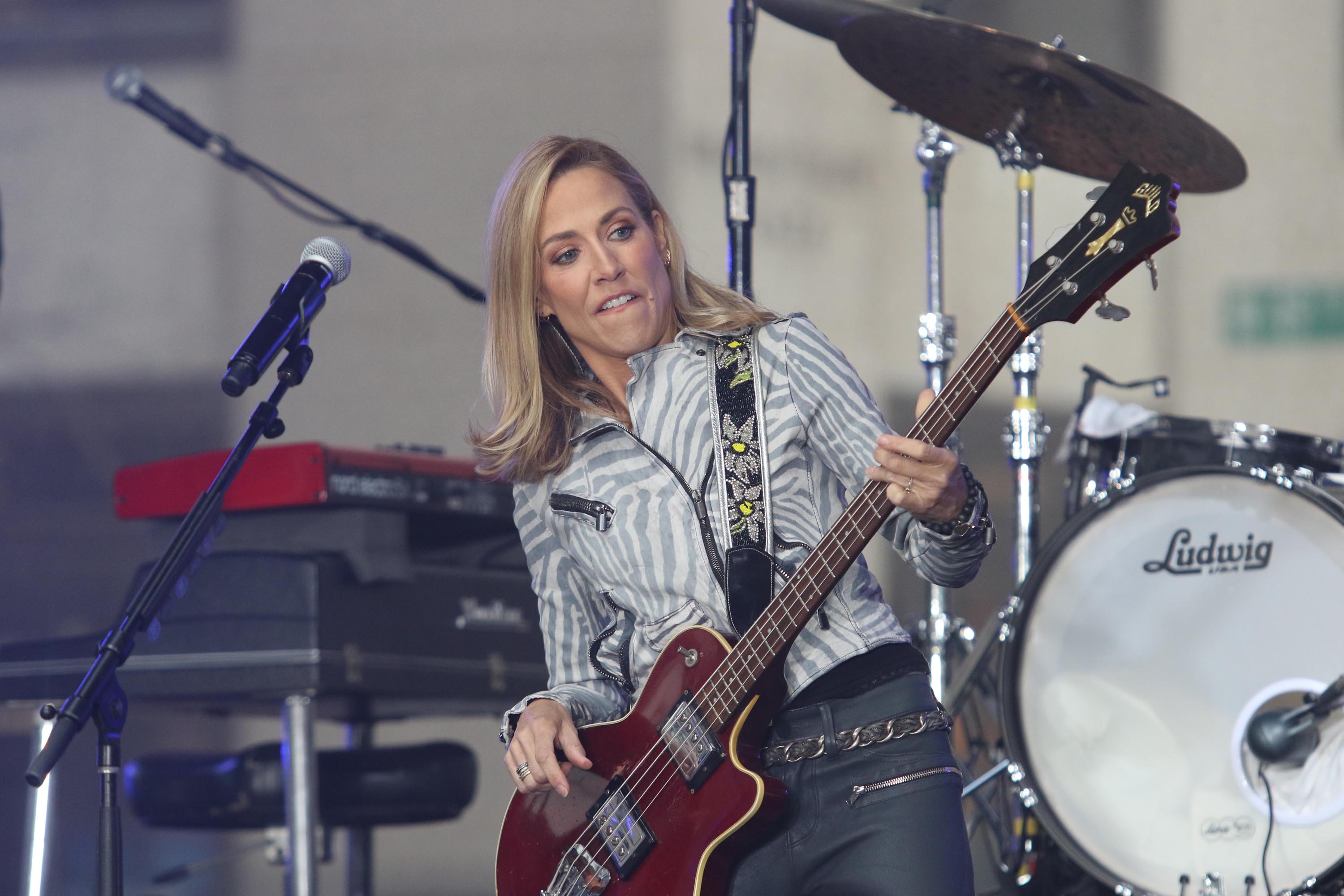 Sheryl Crow NBC performs at Today Show