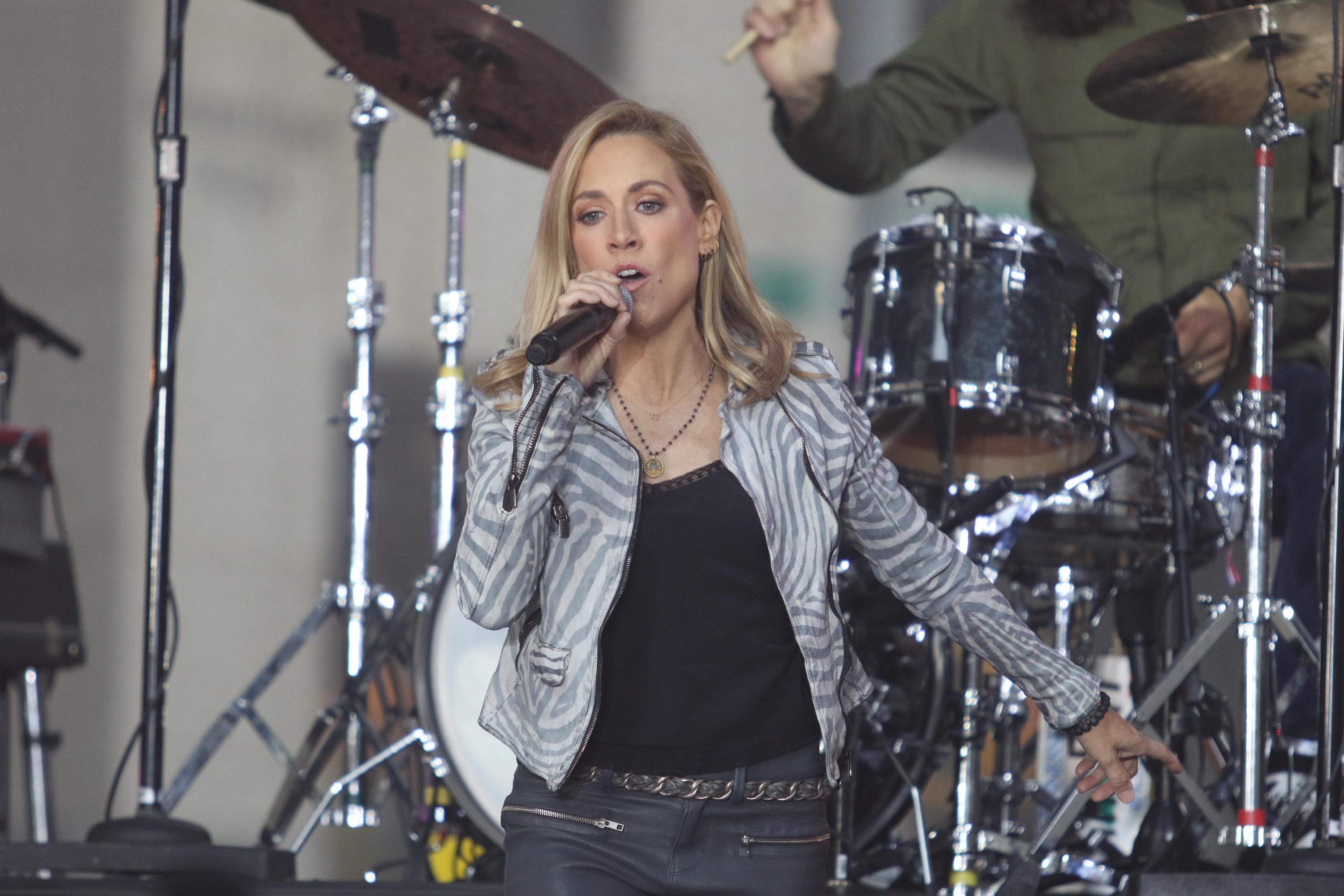 Sheryl Crow NBC performs at Today Show