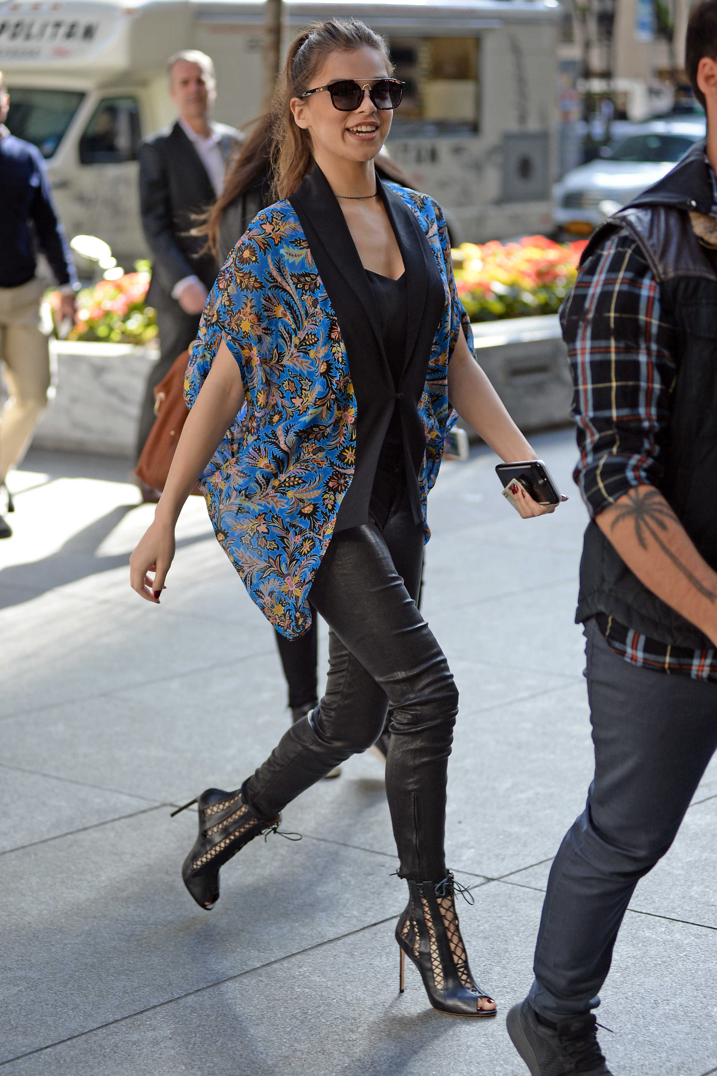 Hailee Steinfeld in NY Promoting Her New Single