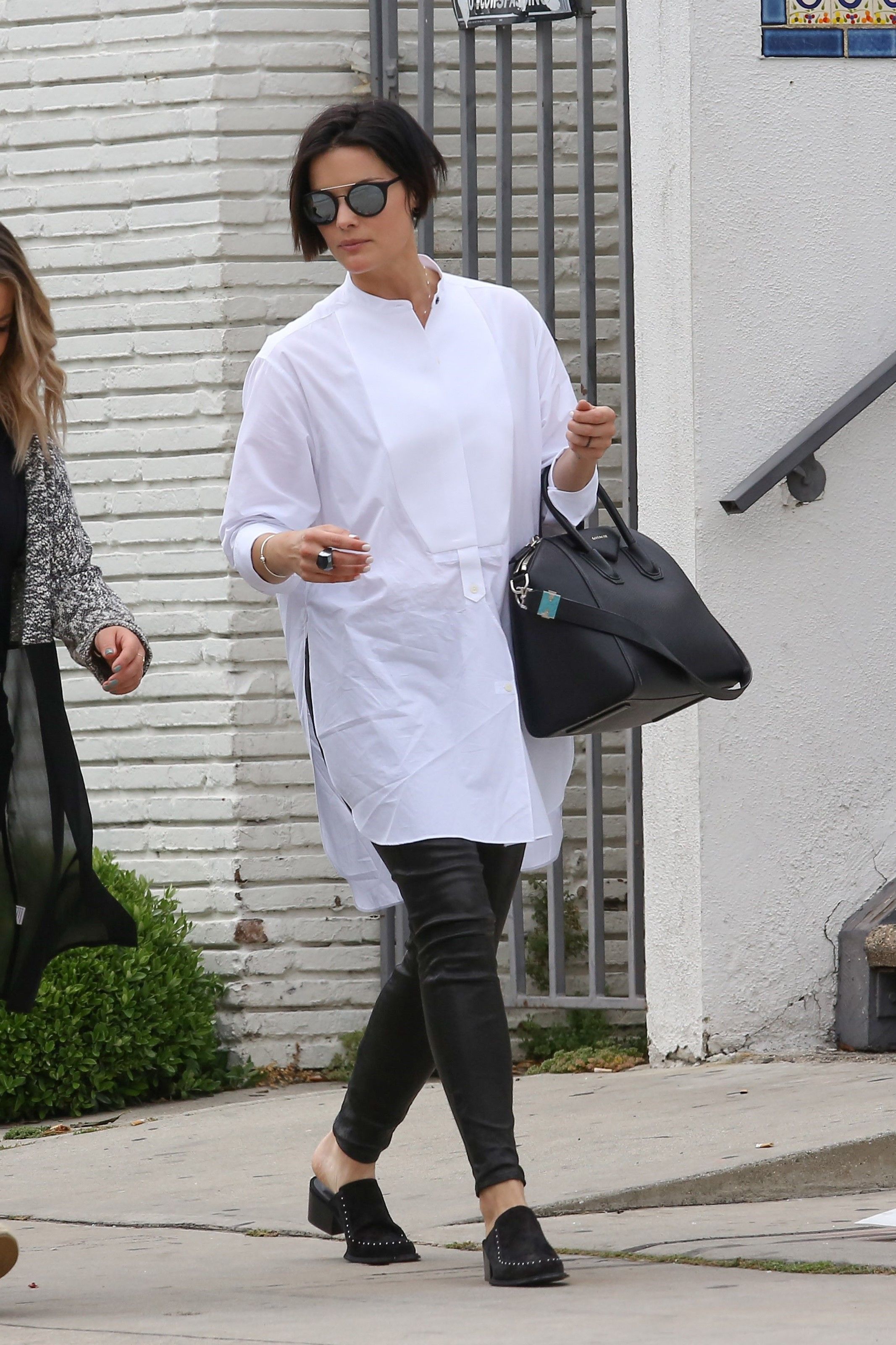 Jaimie Alexander out for lunch