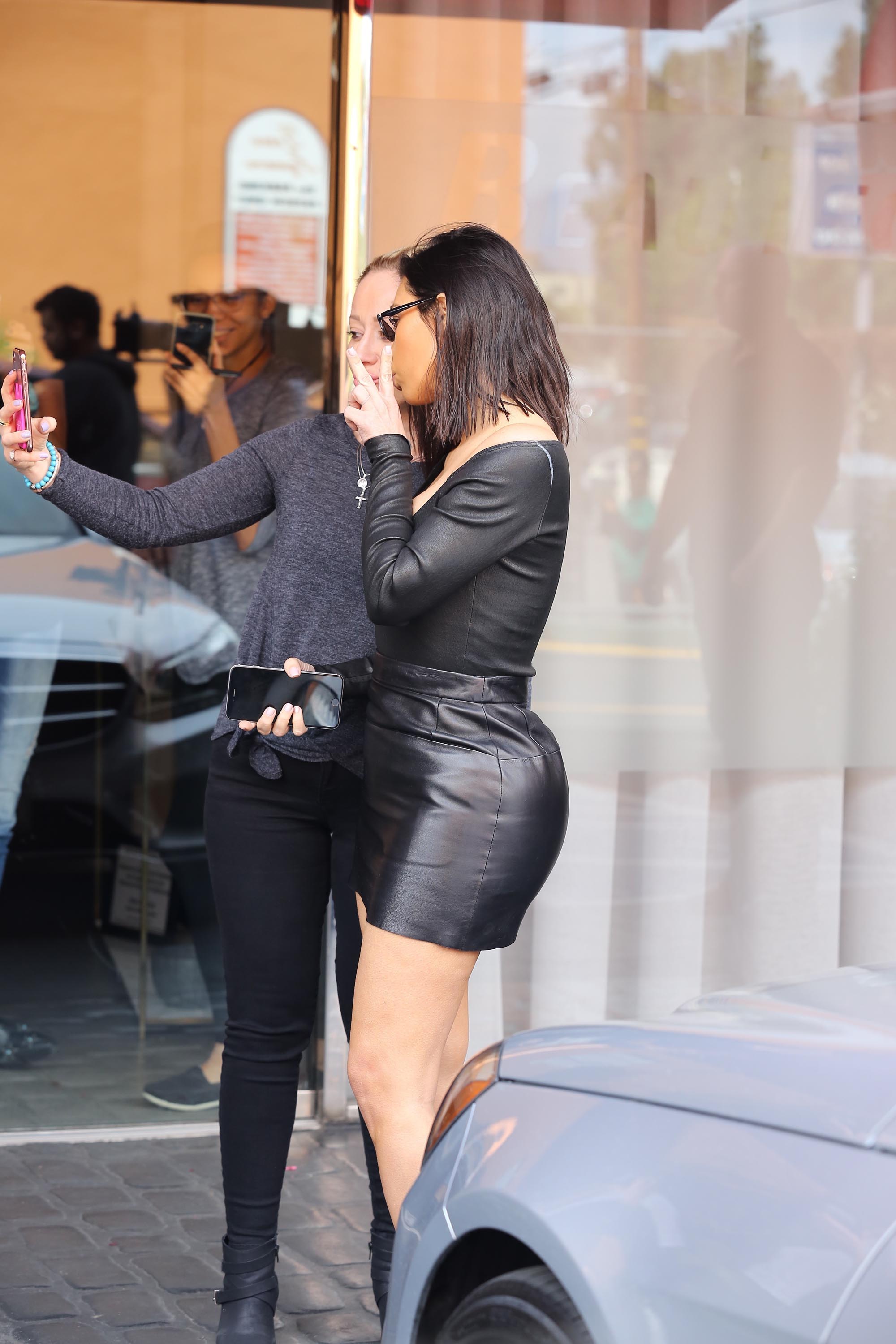 Kim Kardashian arrives to Film KUWTK