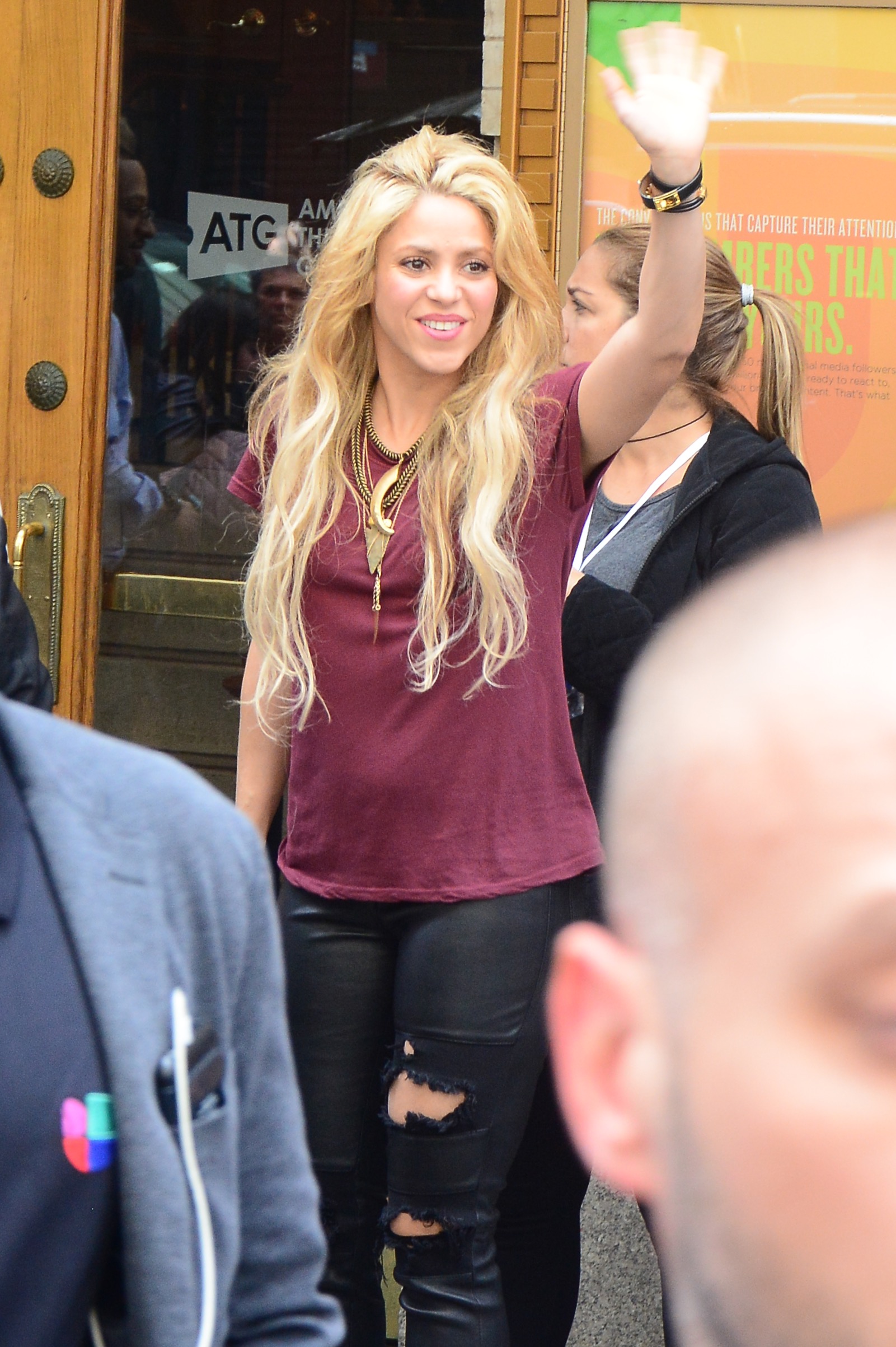 Shakira leaving the Lyric Theater