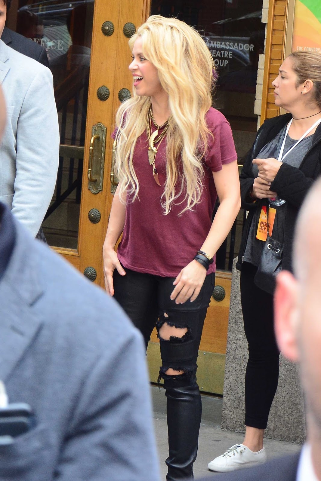 Shakira leaving the Lyric Theater