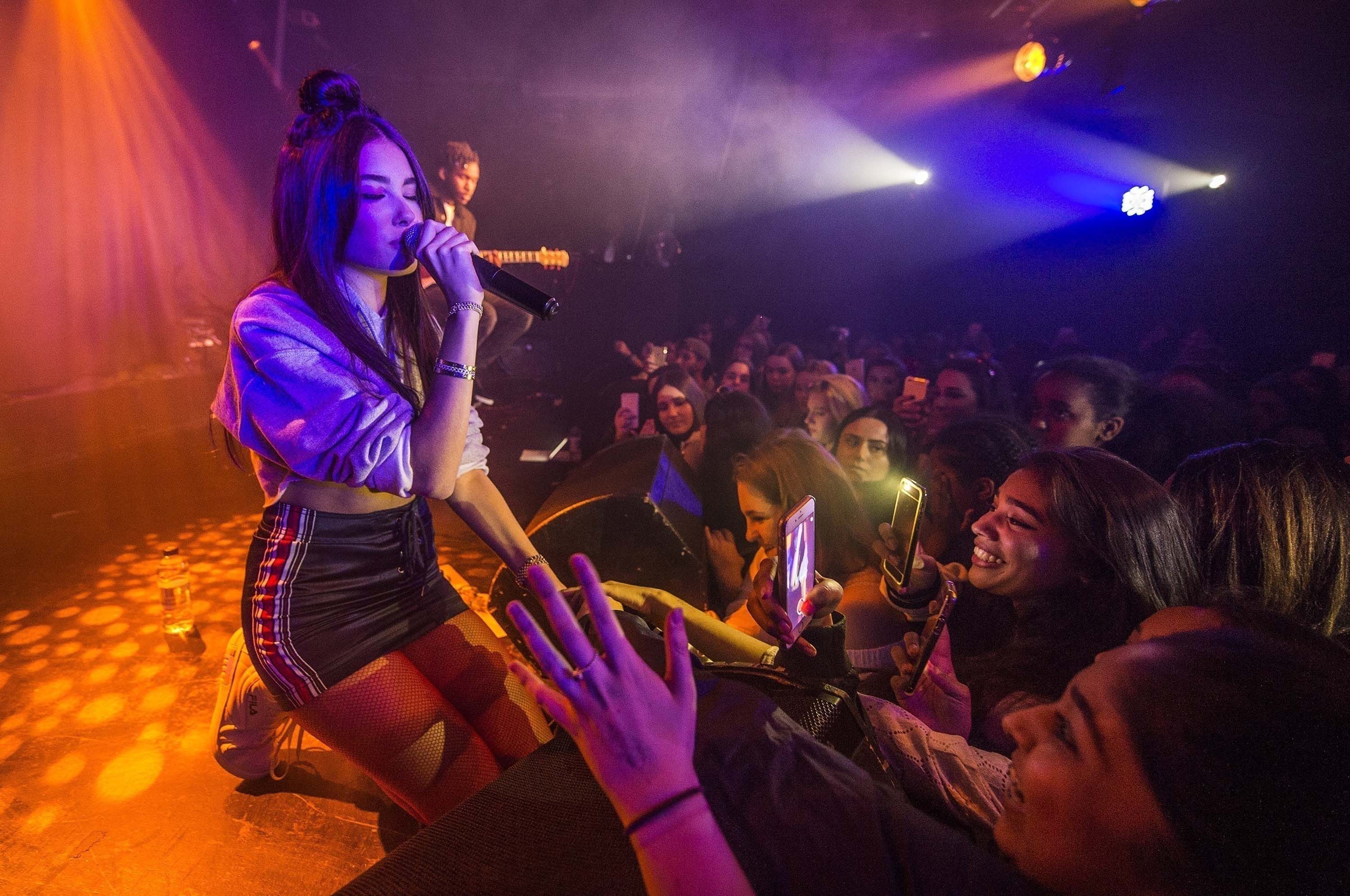 Madison Beer performs at the Hoxton Square Bar & Kitchen