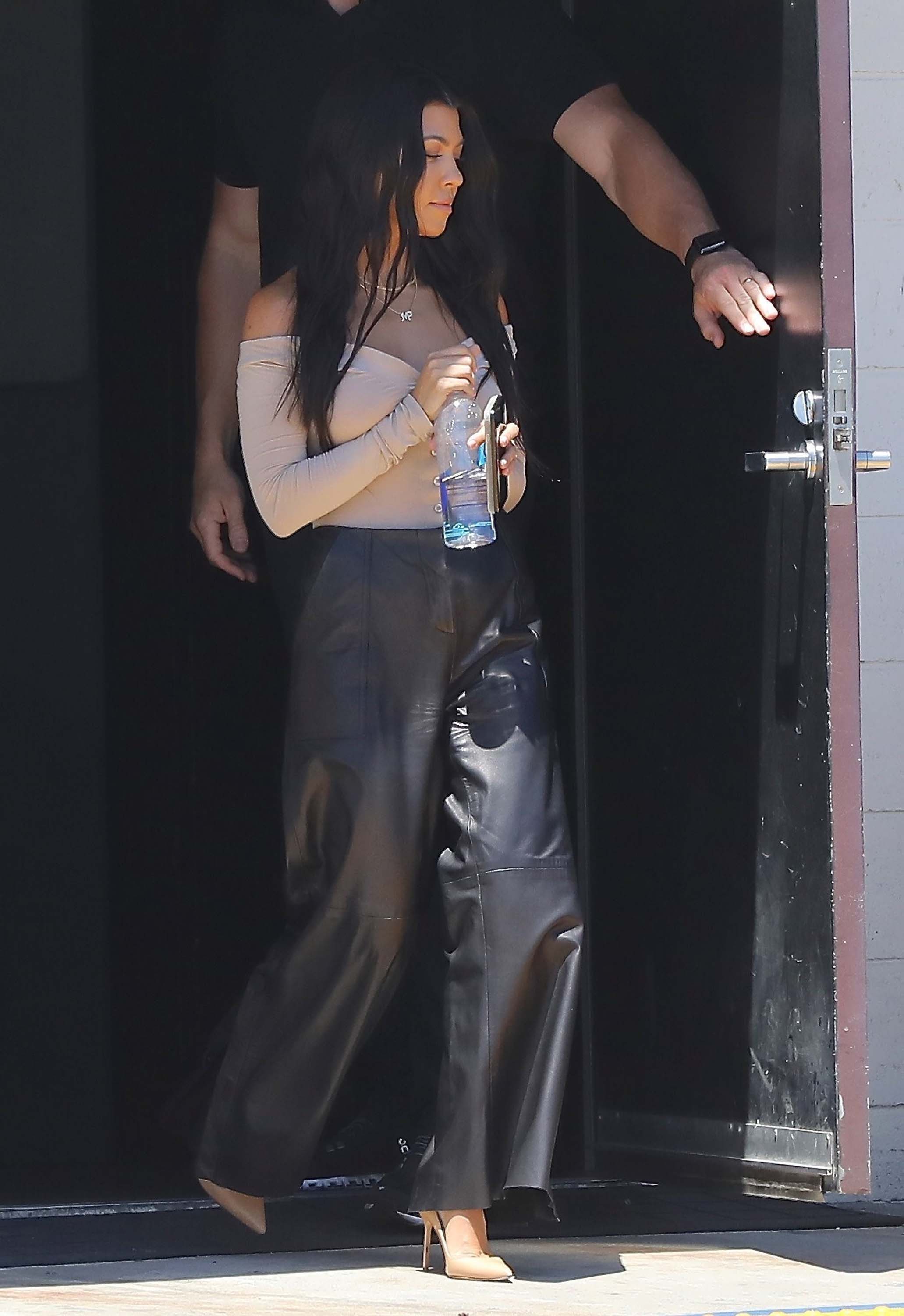 Kourtney Kardashian at Il Pastaio restaurant