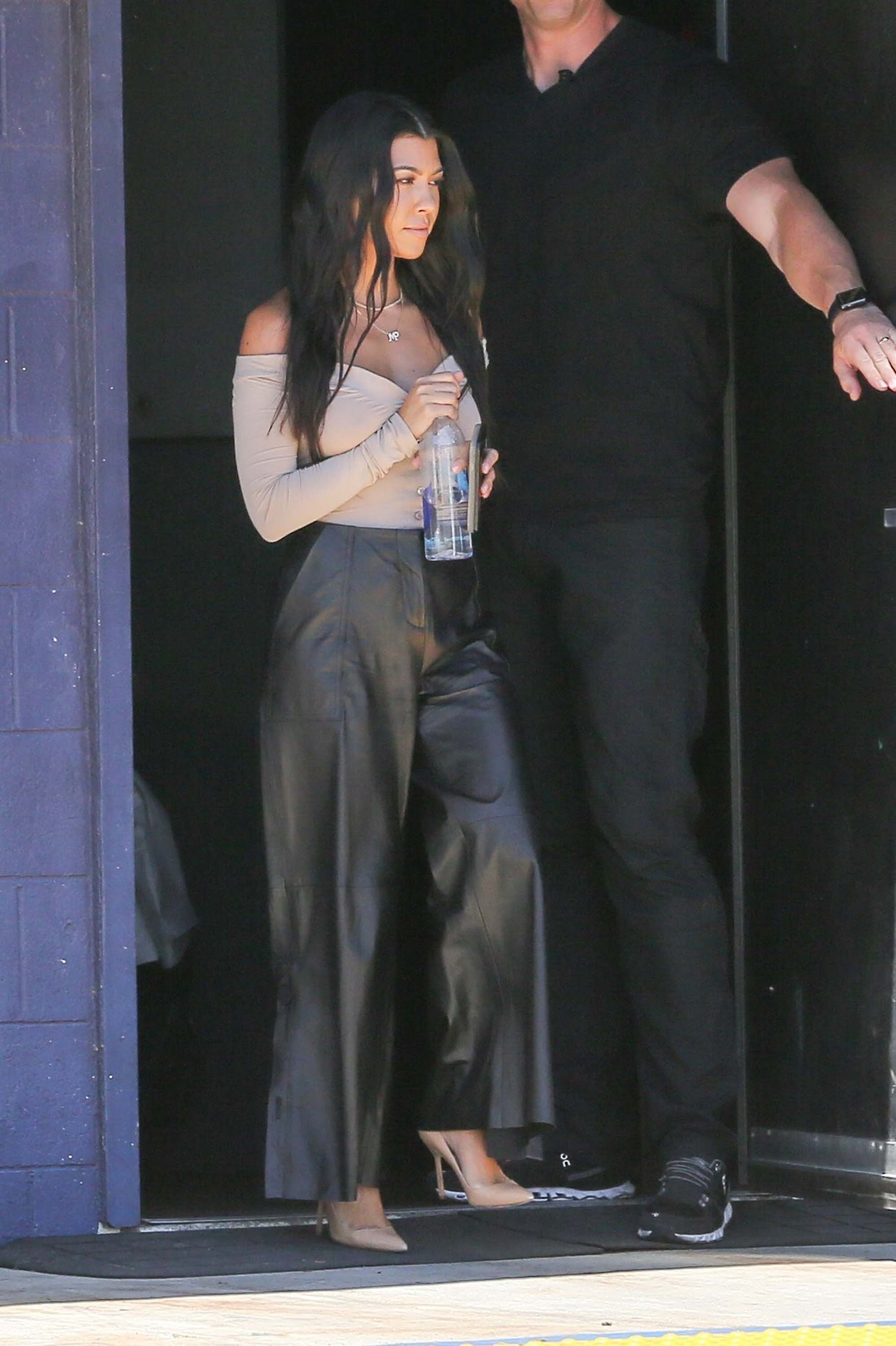 Kourtney Kardashian at Il Pastaio restaurant