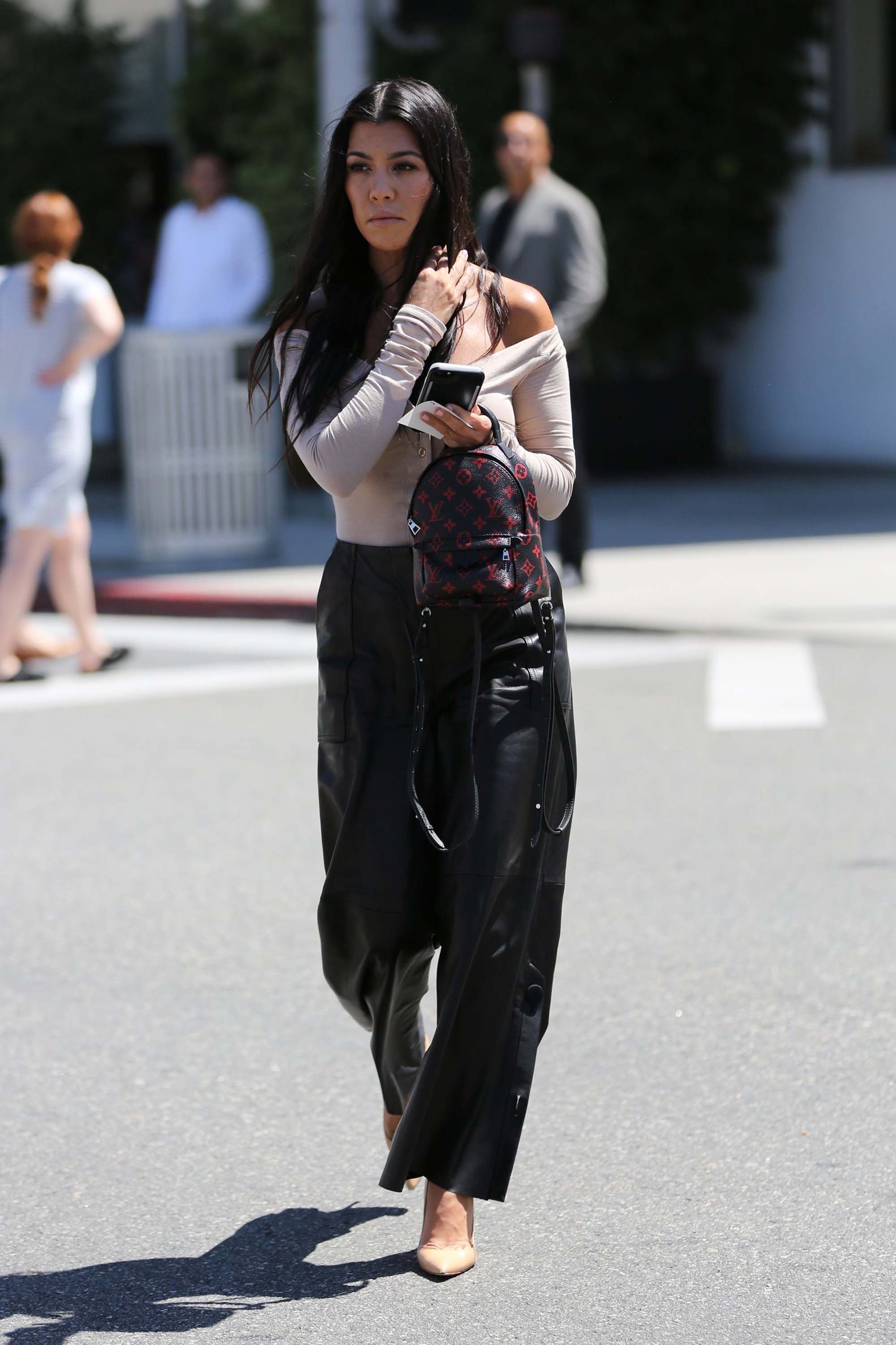 Kourtney Kardashian at Il Pastaio restaurant