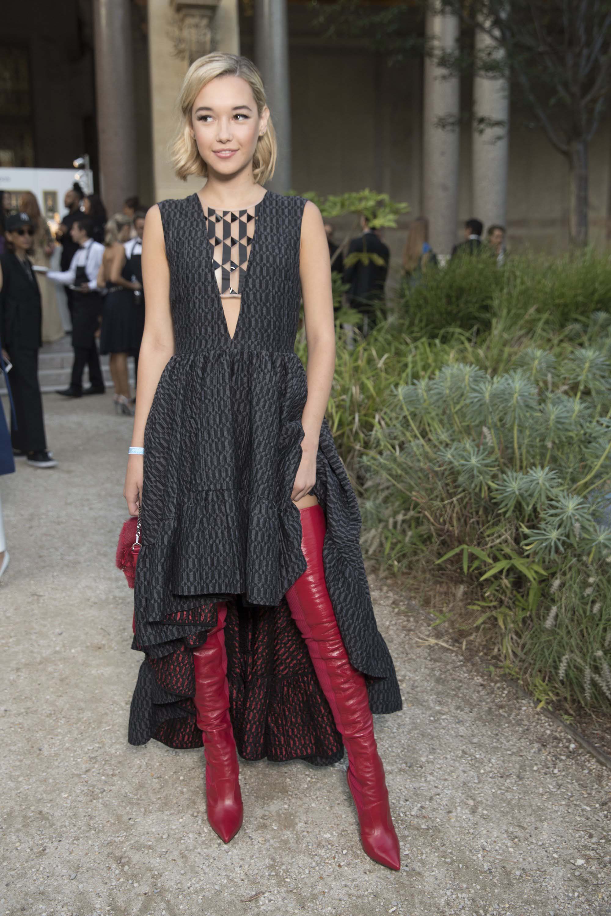 Sarah Snyder attends amfAR Gala