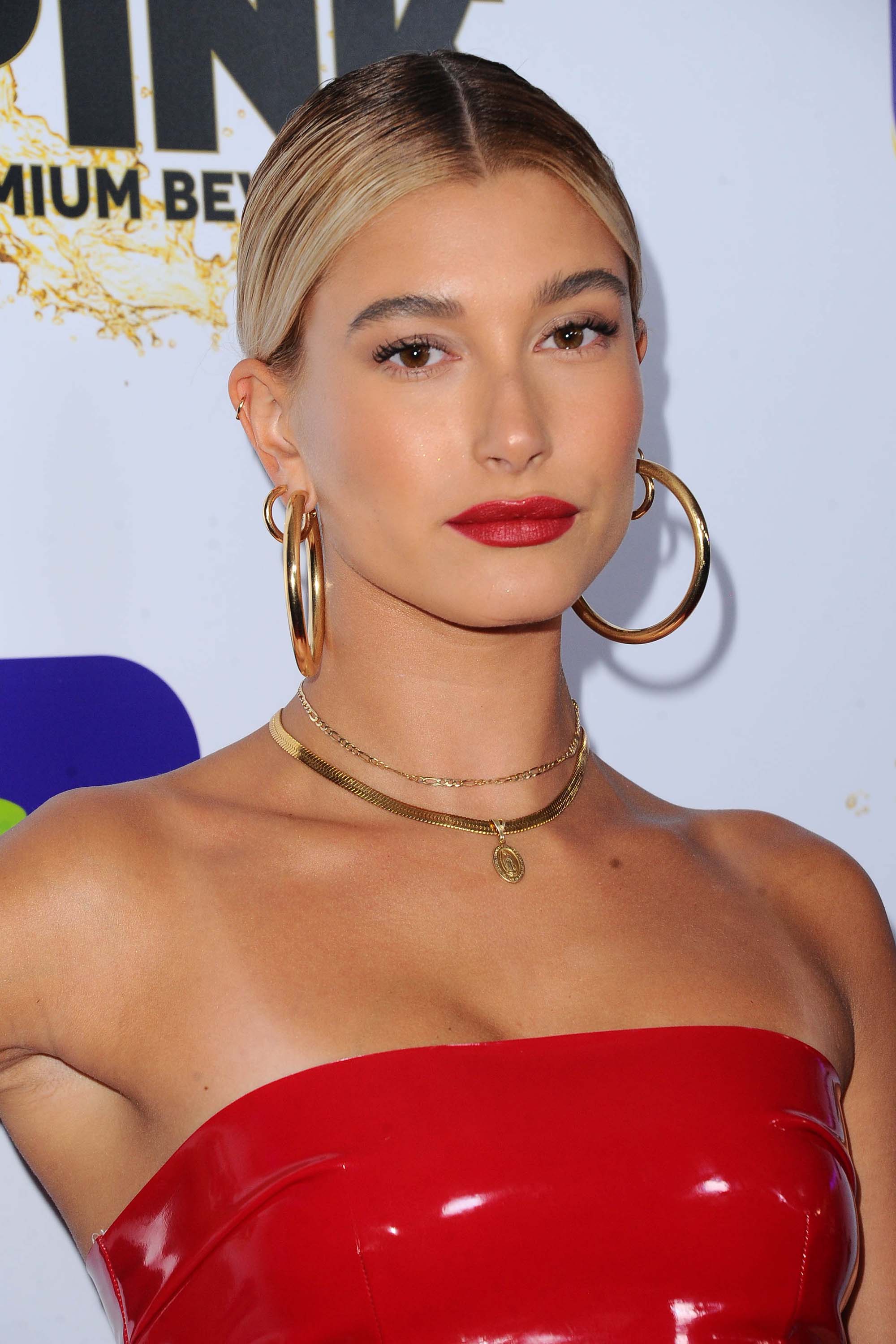 Hailey Baldwin attends Go live Launch Event