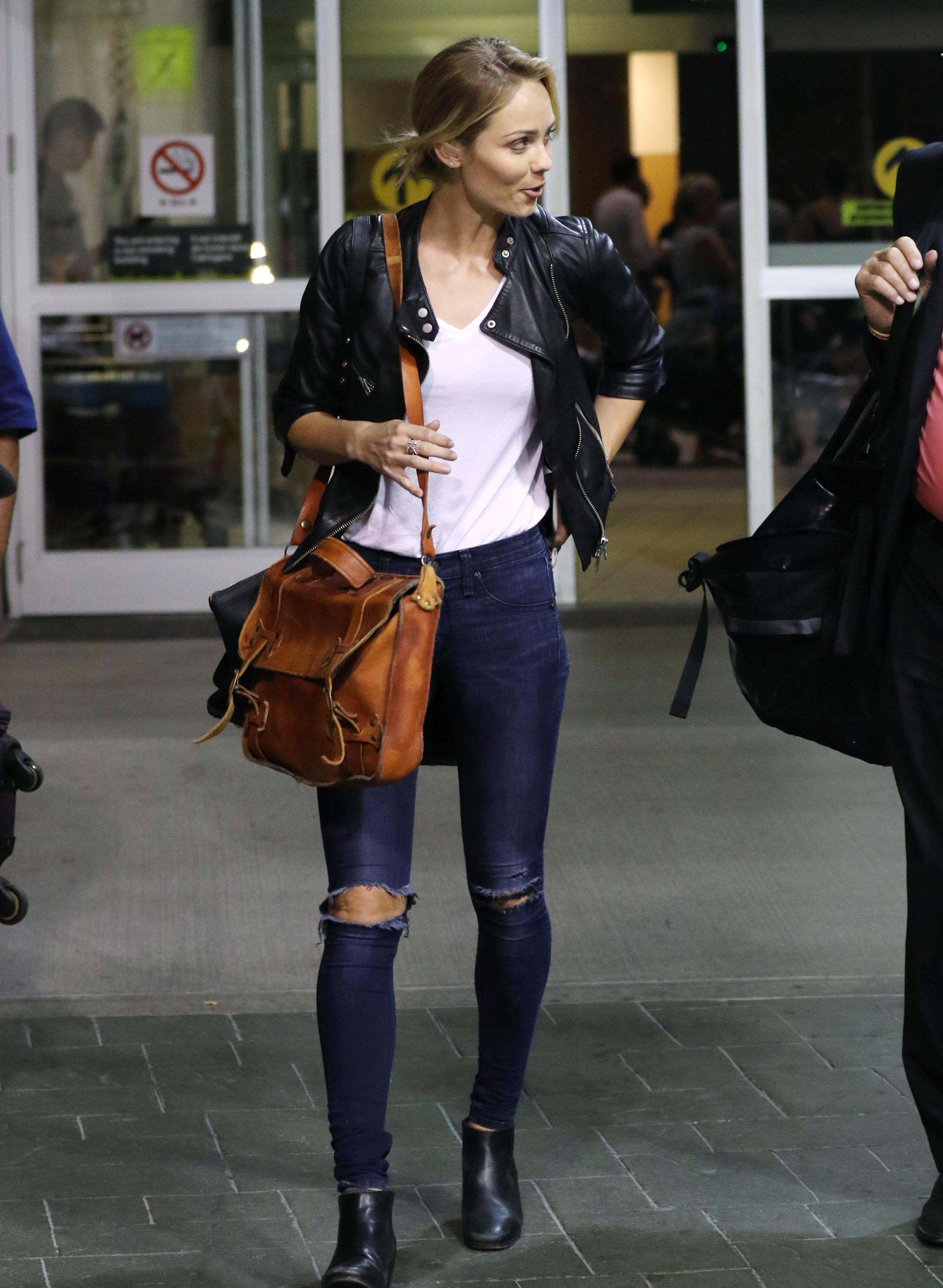 Laura Vandervoort at Vancouver International Airport