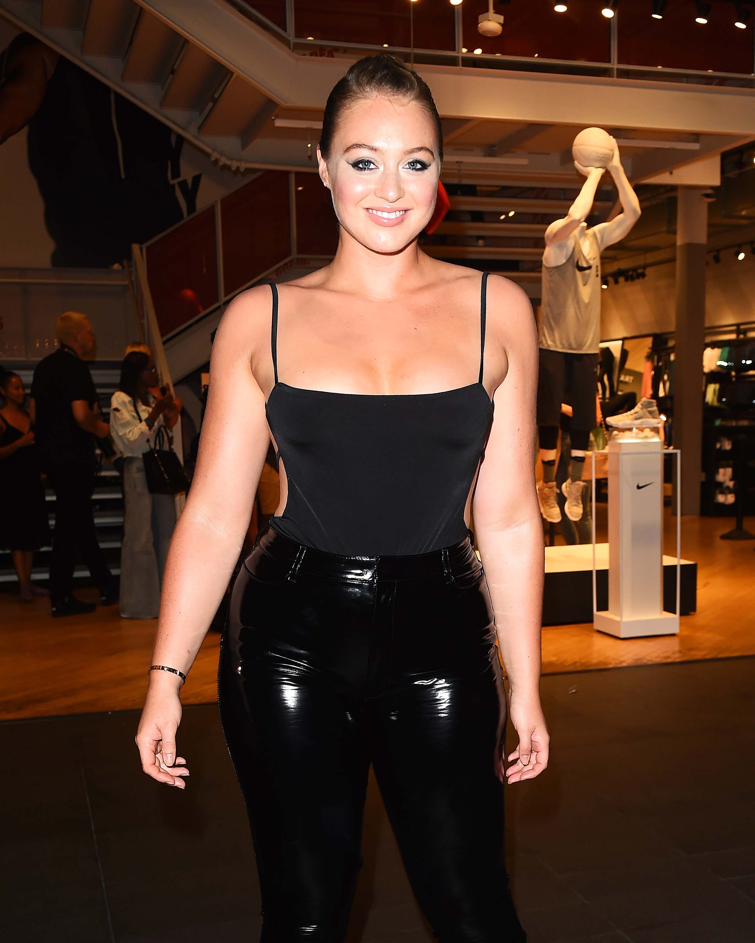 Iskra Lawrence attends Pre Beautycon Party