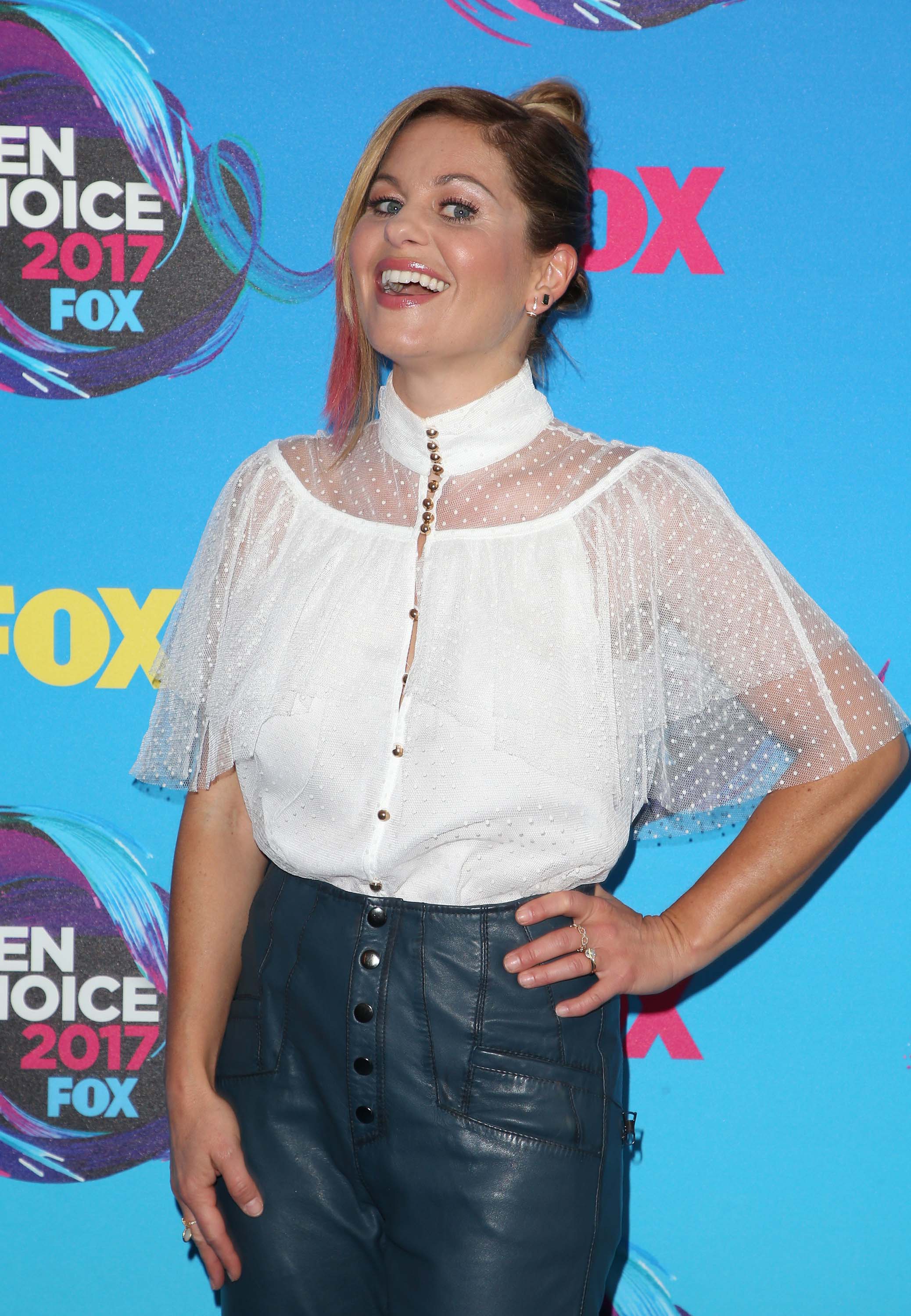 Candace Cameron Bure attends 2017 Teen Choice Awards
