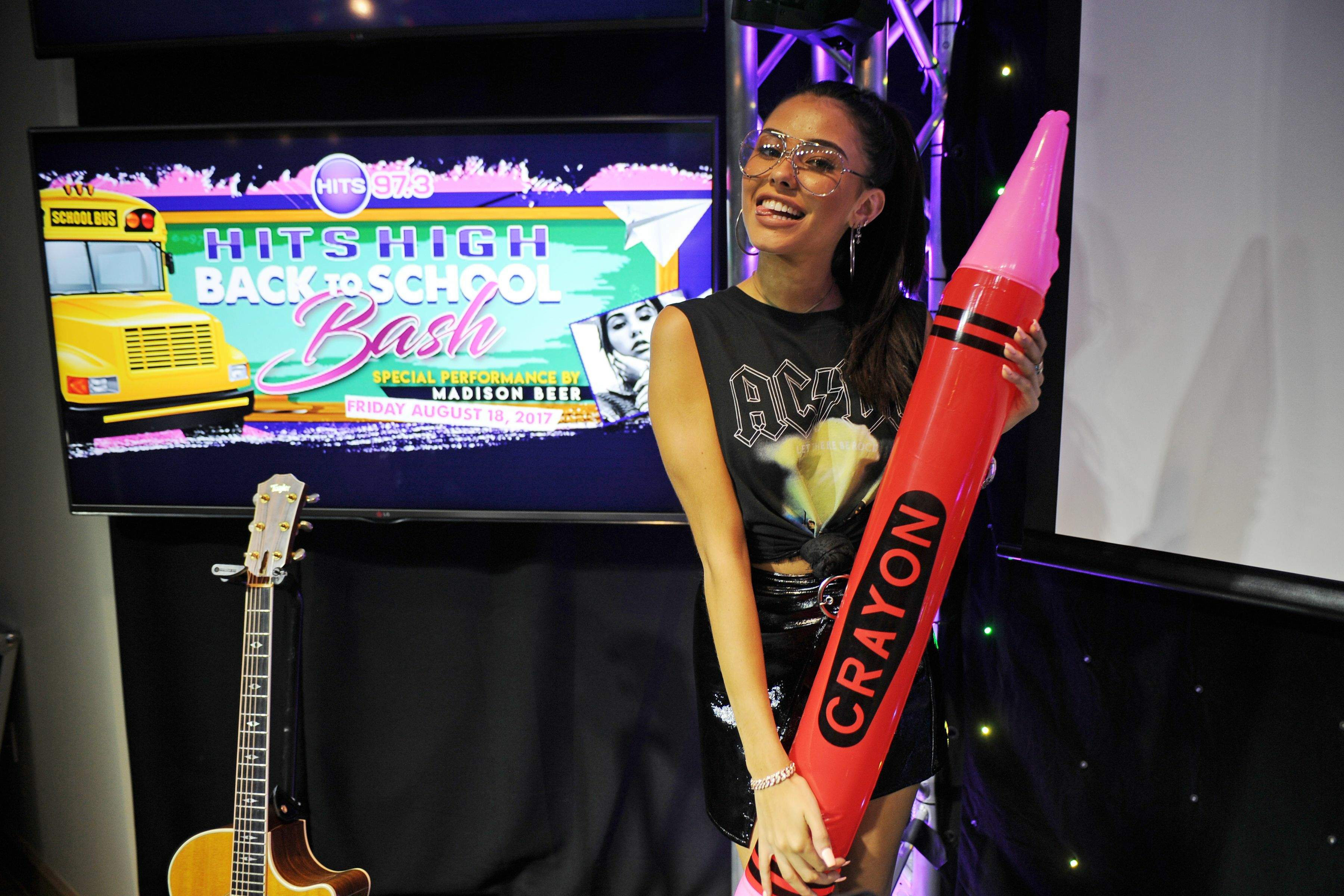 Madison Beer performing at the Y100 mack-a-pooloza party