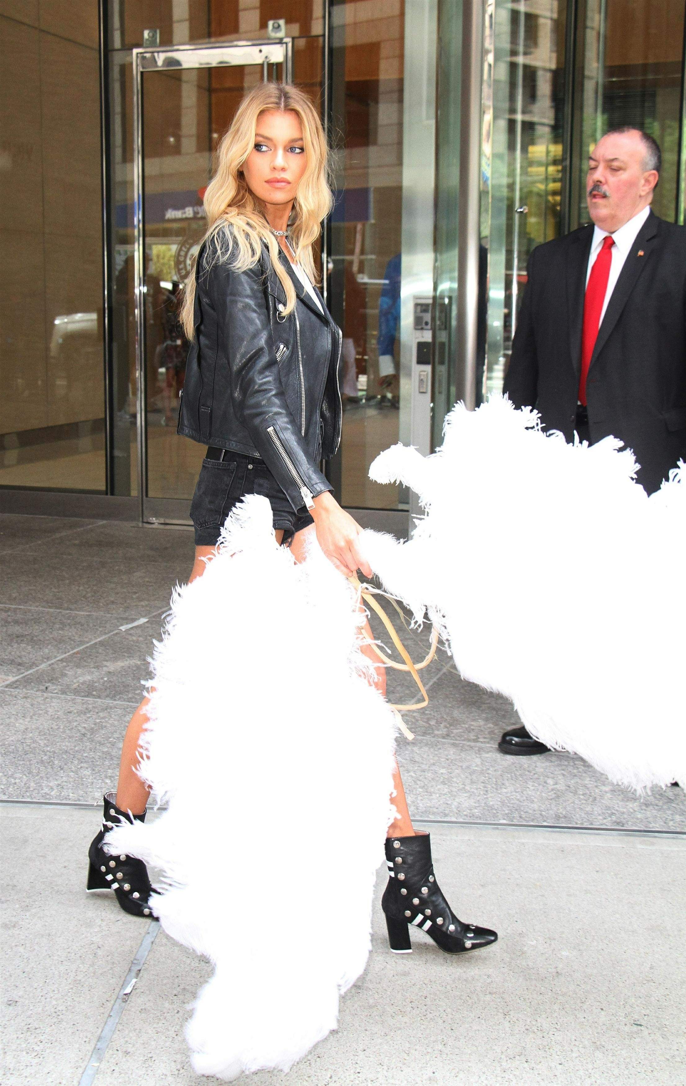 Stella Maxwell leaving the Victoria’s Secret offices