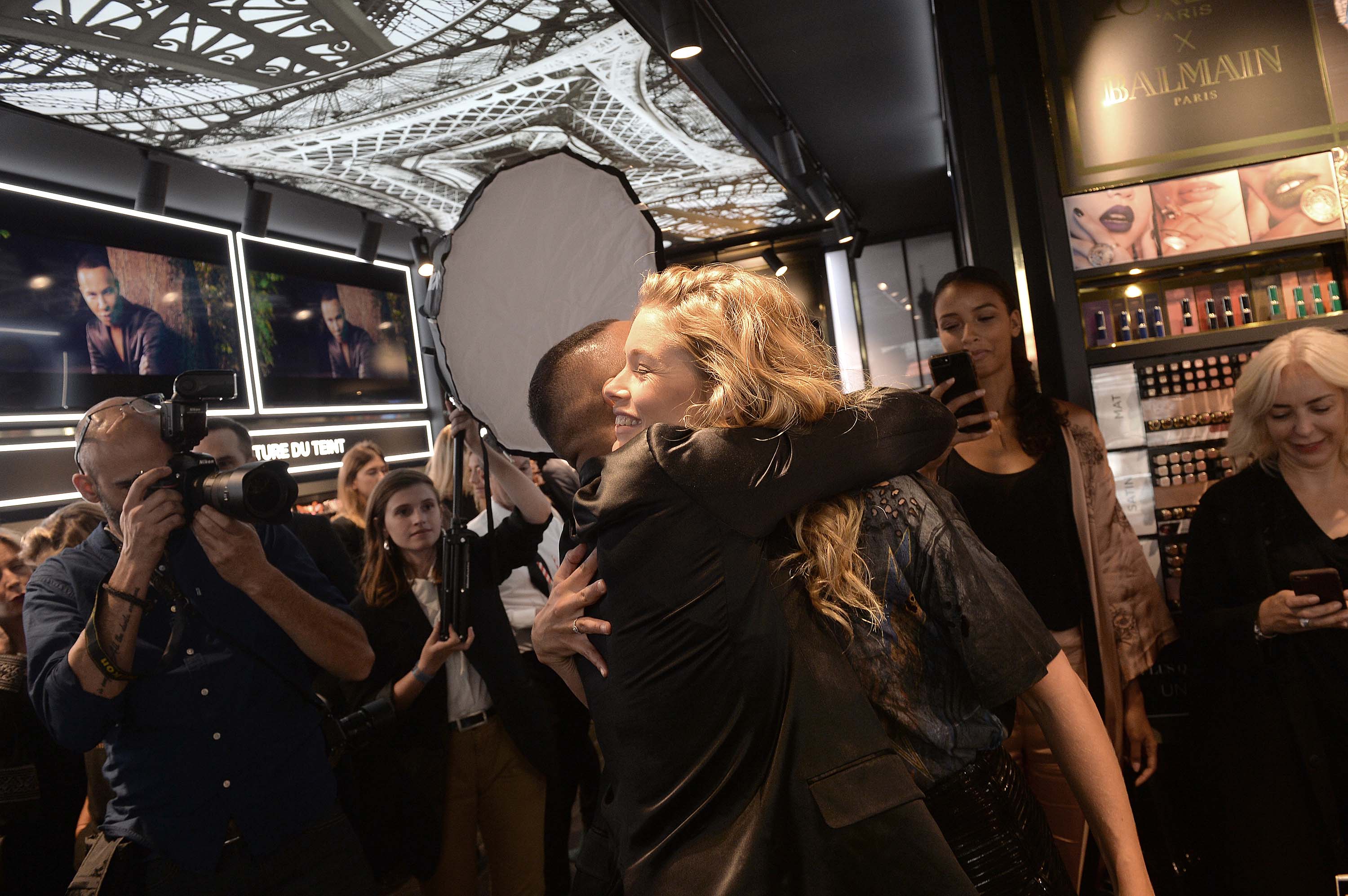 Doutzen Kroes attends Color Riche L’Oreal Paris x Balmain Premiere