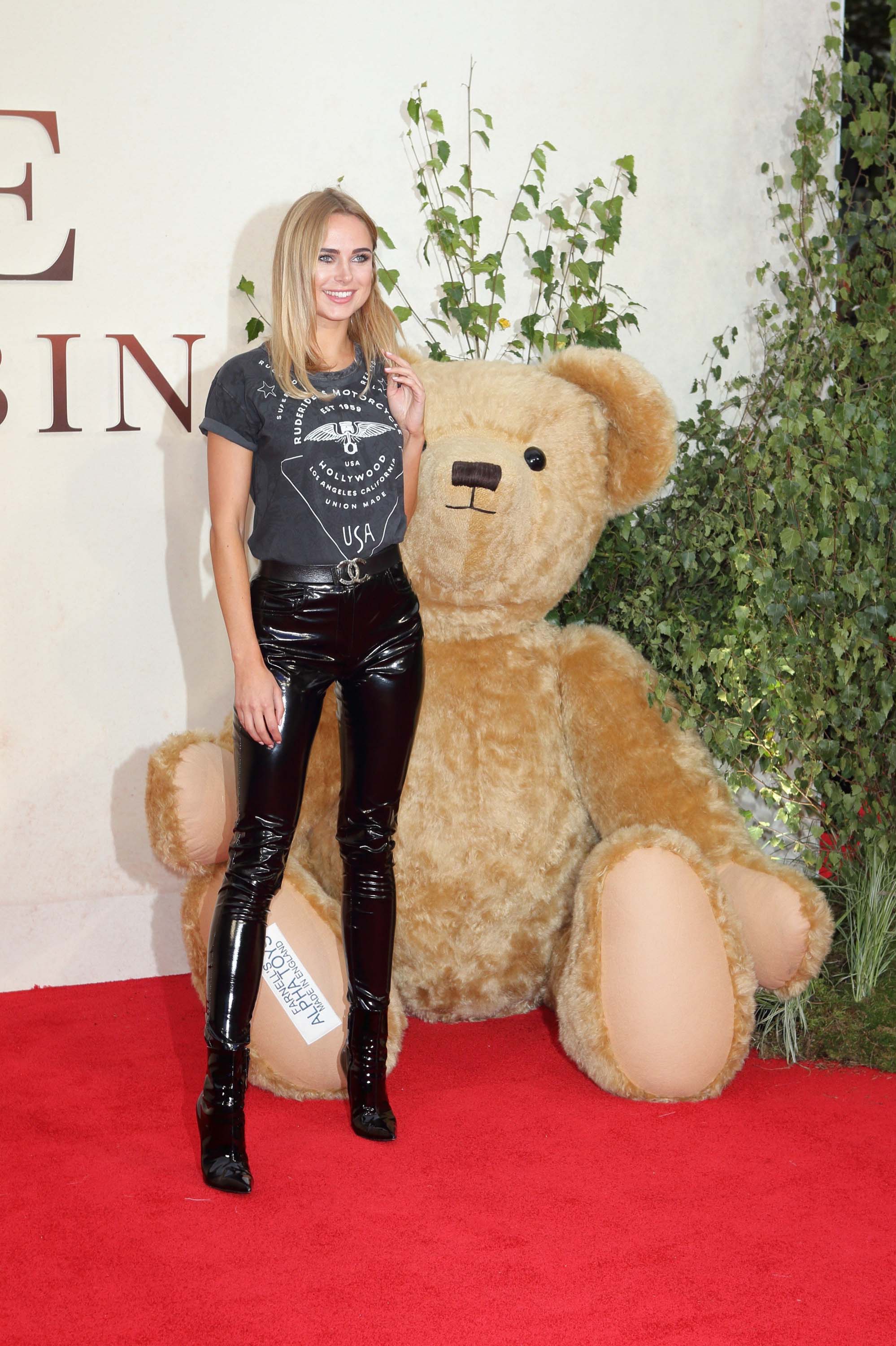 Kimberley Garner at the Goodbye Christopher Robin Premiere