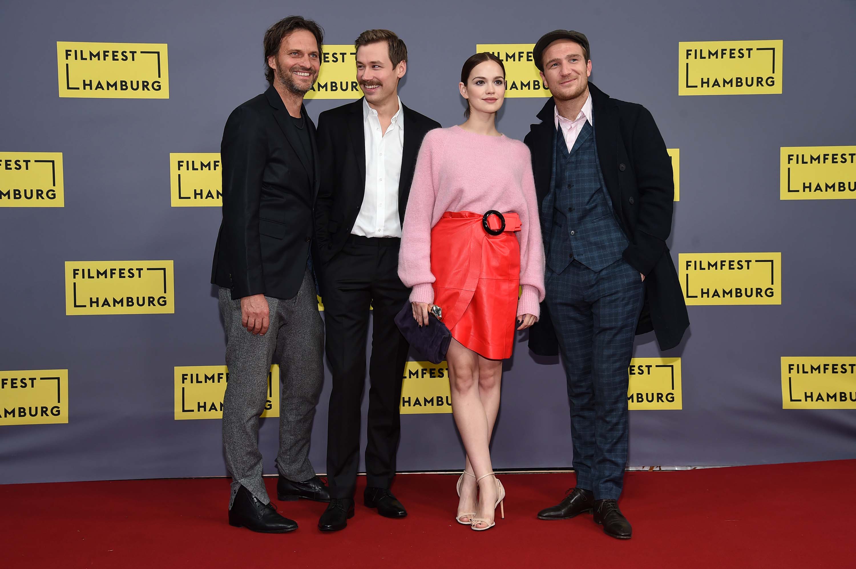 Emilia Schule attends Premiere Simpel