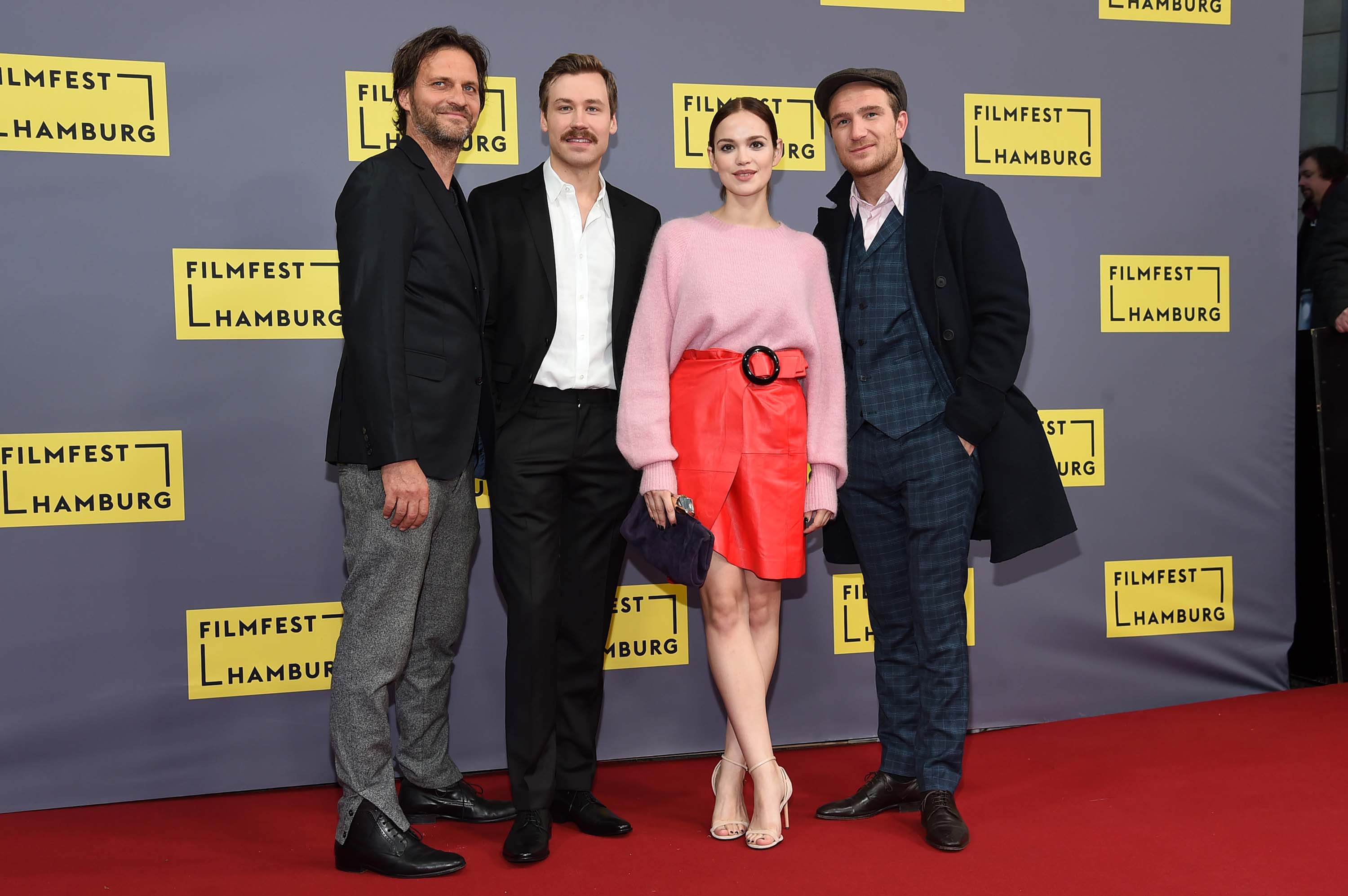 Emilia Schule attends Premiere Simpel