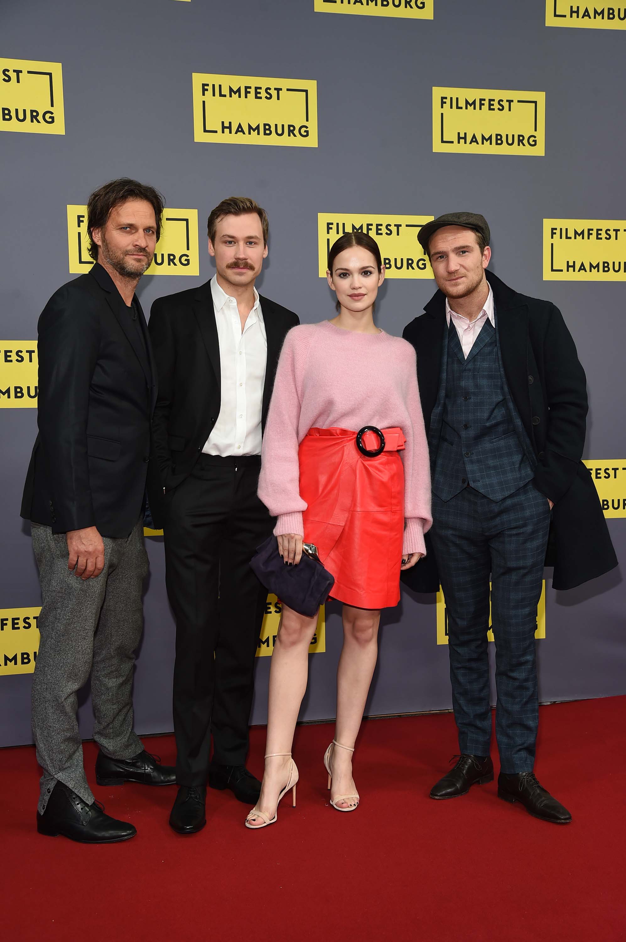 Emilia Schule attends Premiere Simpel