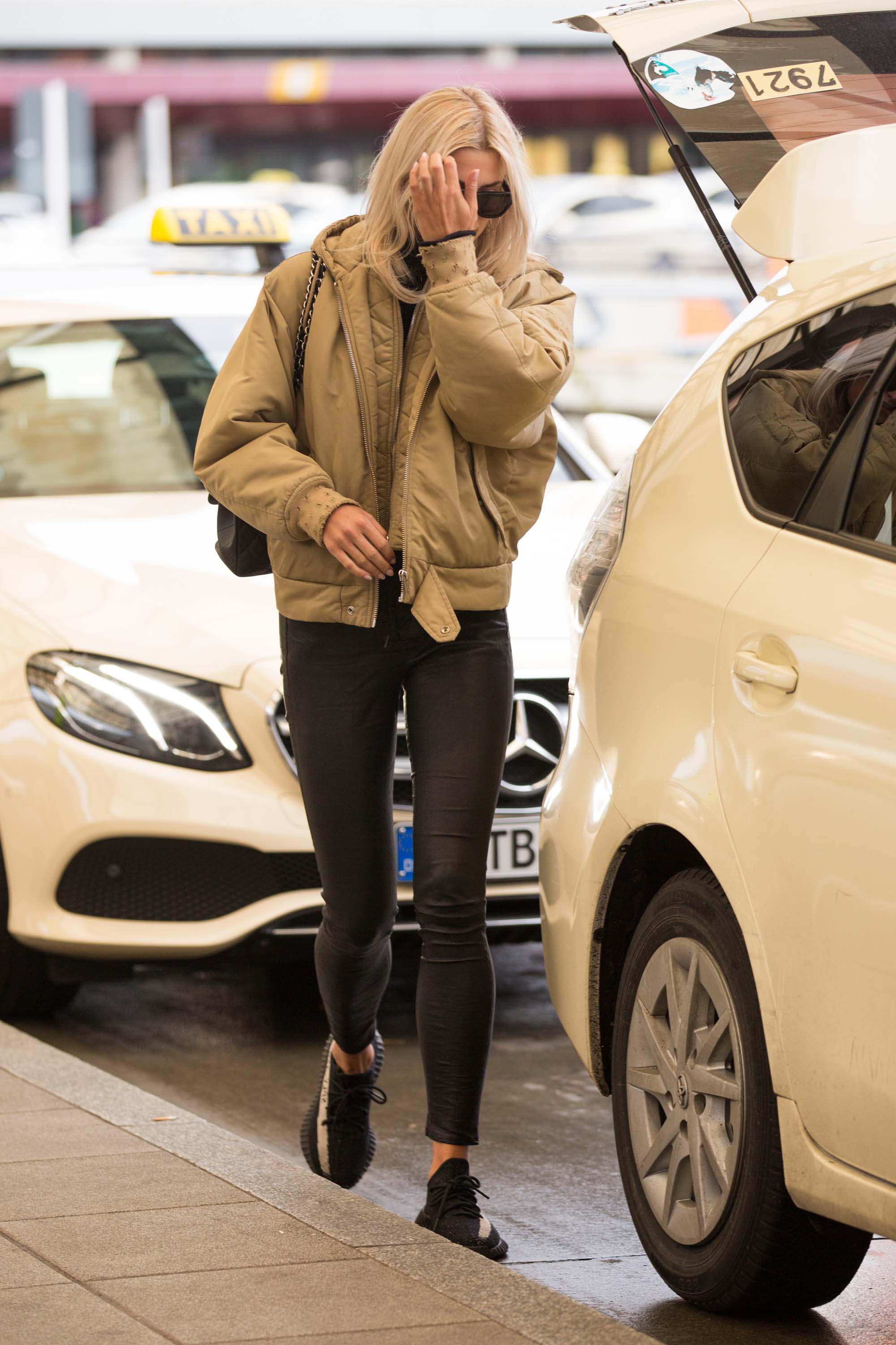 Lena Gercke seen at Berlin airport