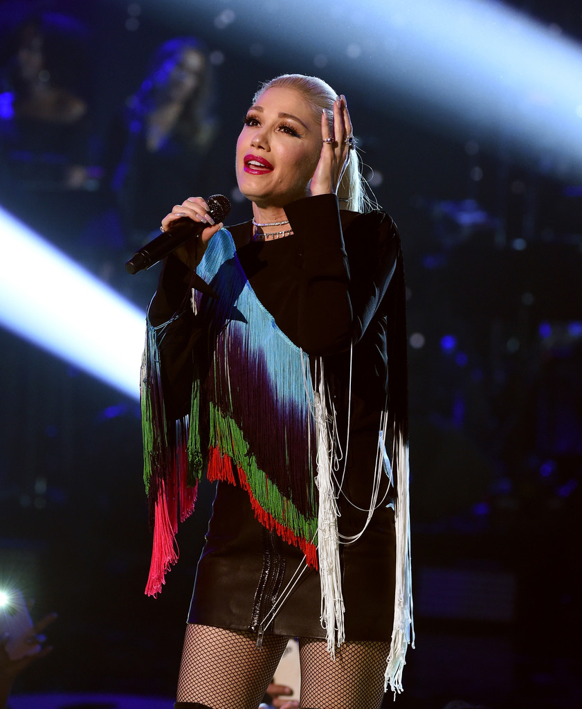 Gwen Stefani performs at One Voice Somos Live