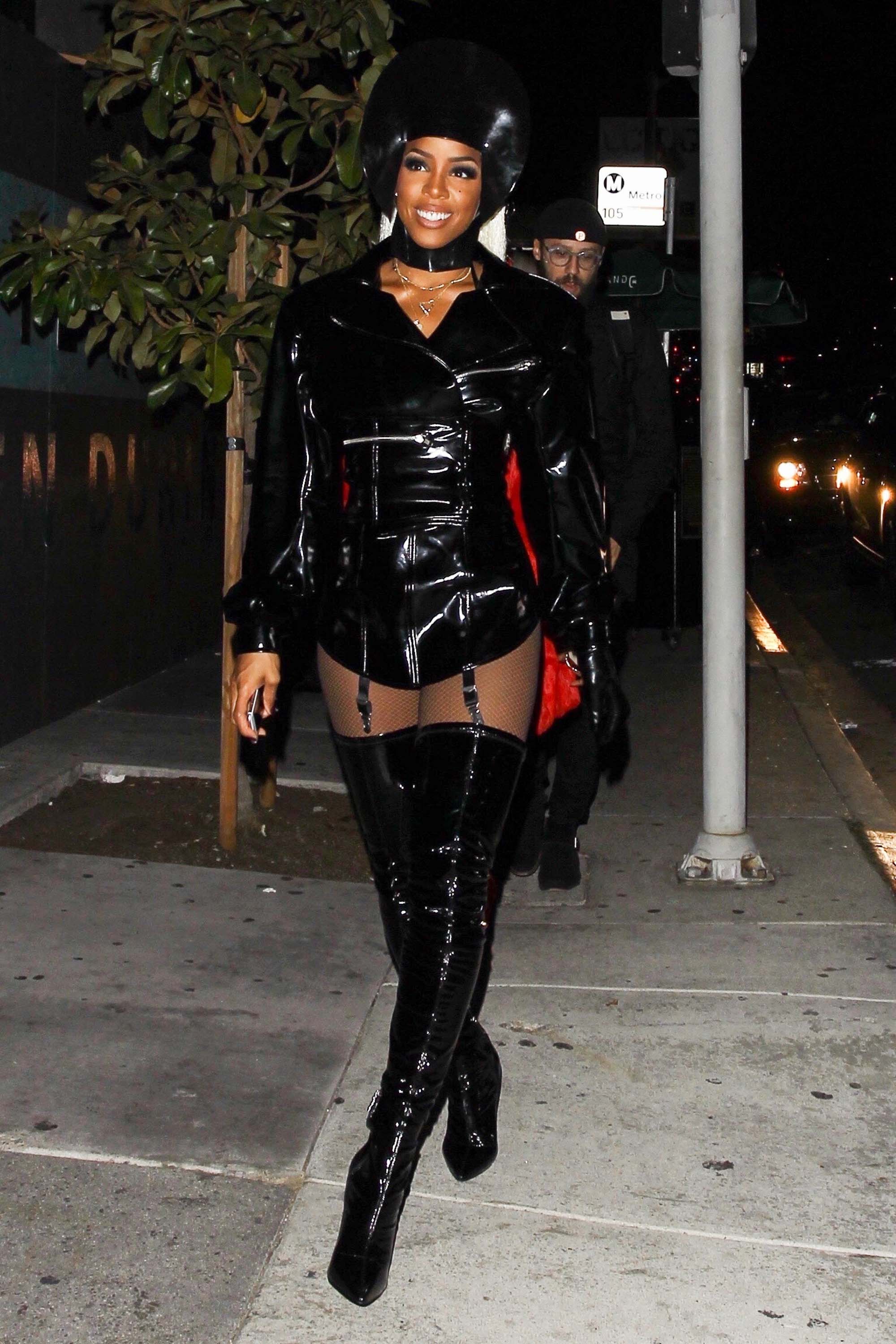 Kelly Rowland attends a Halloween party