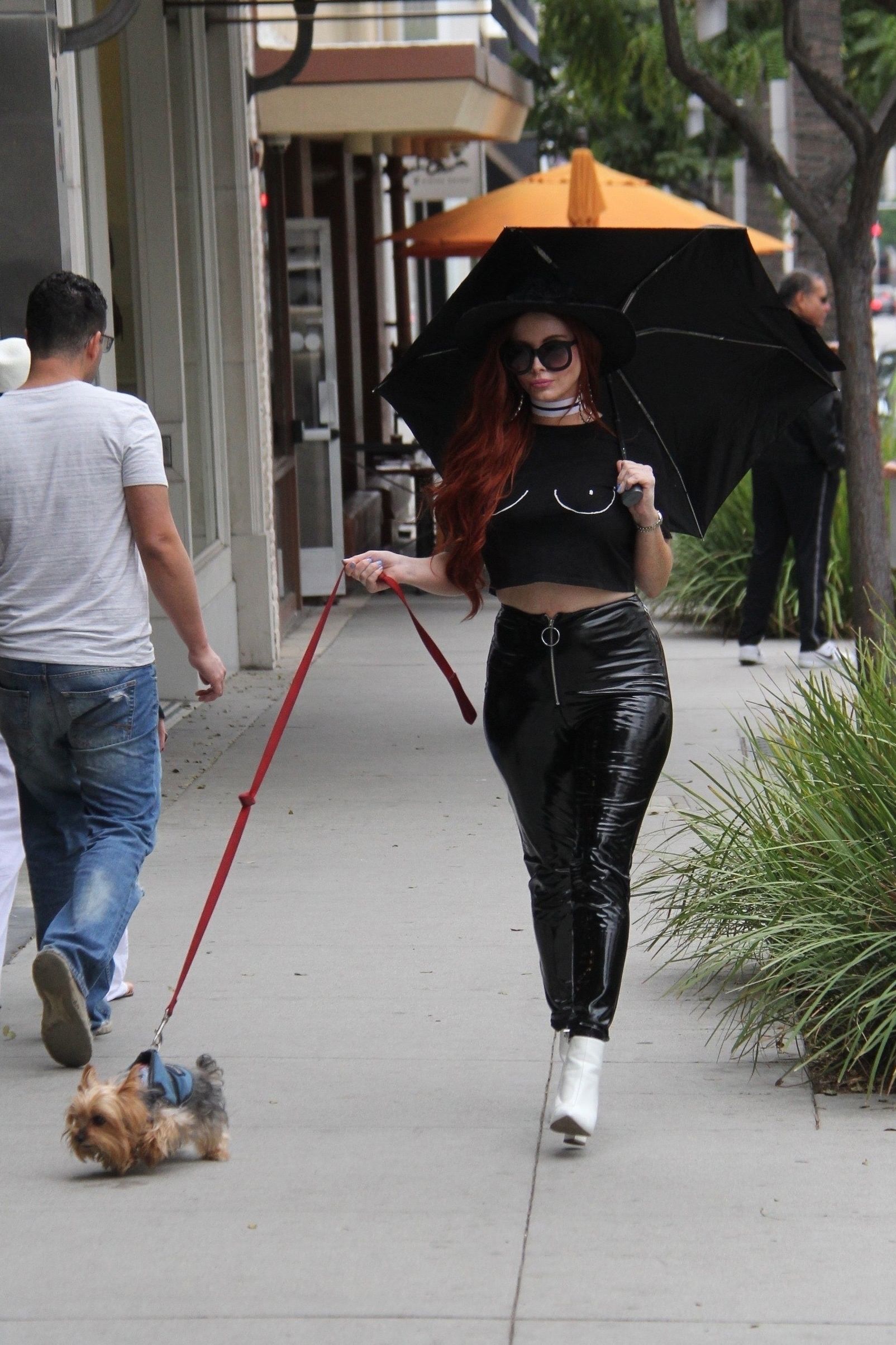 Phoebe Price walk in LA