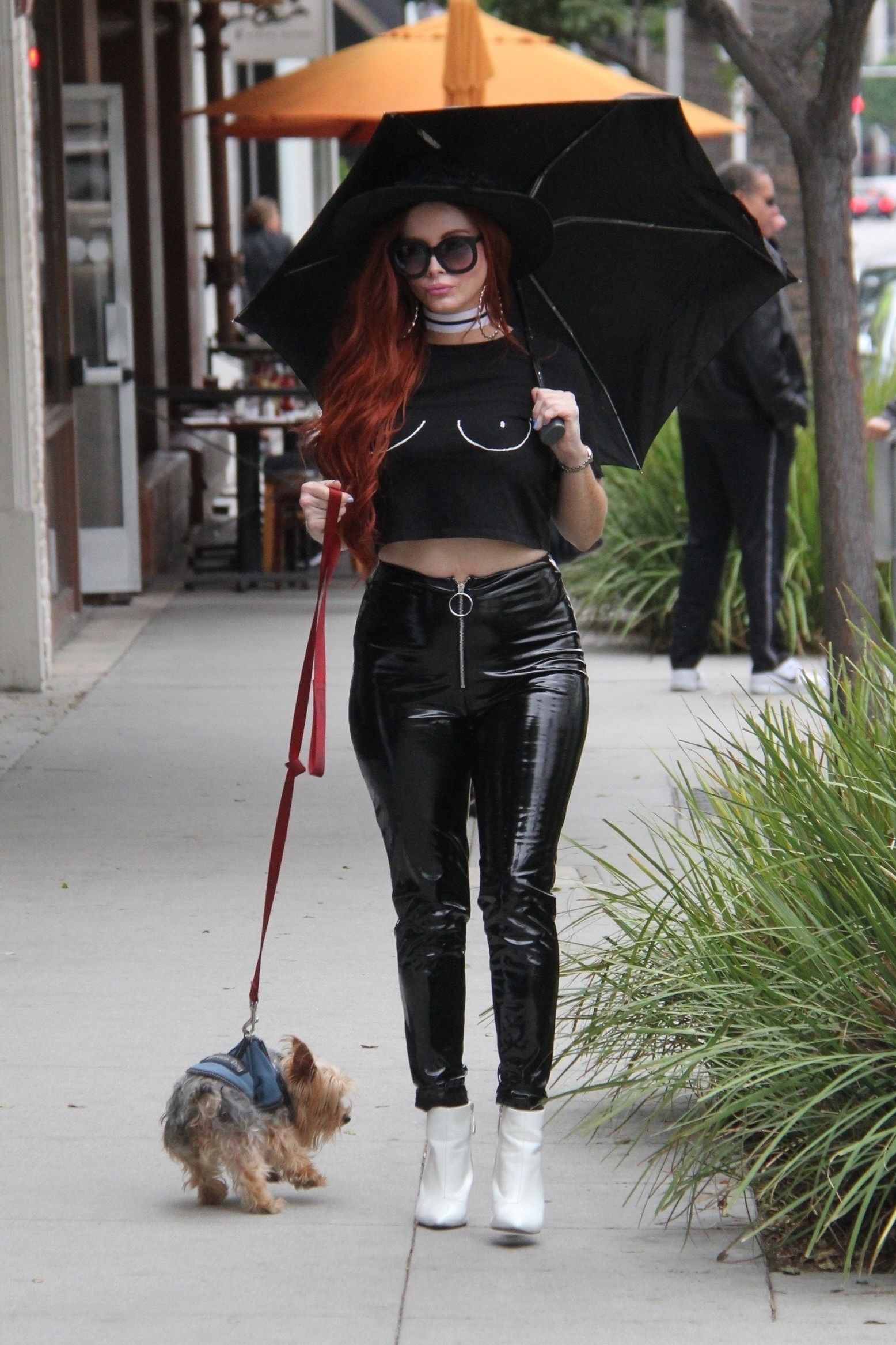 Phoebe Price walk in LA