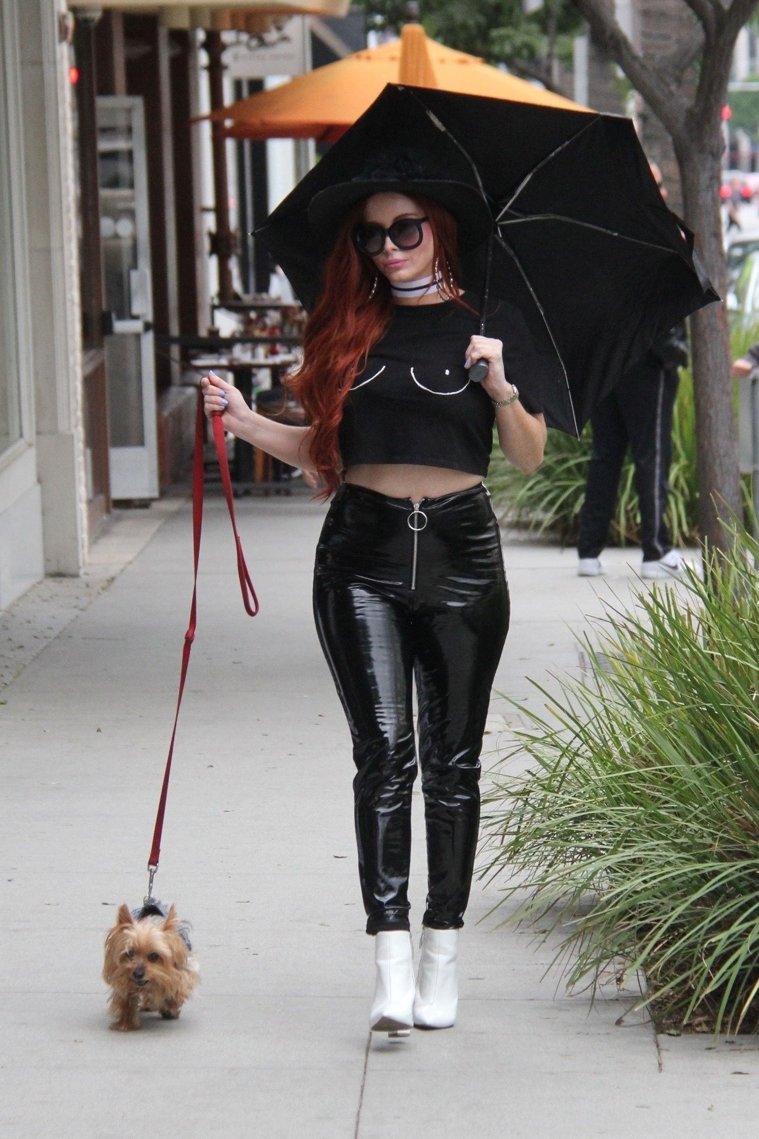 Phoebe Price walk in LA