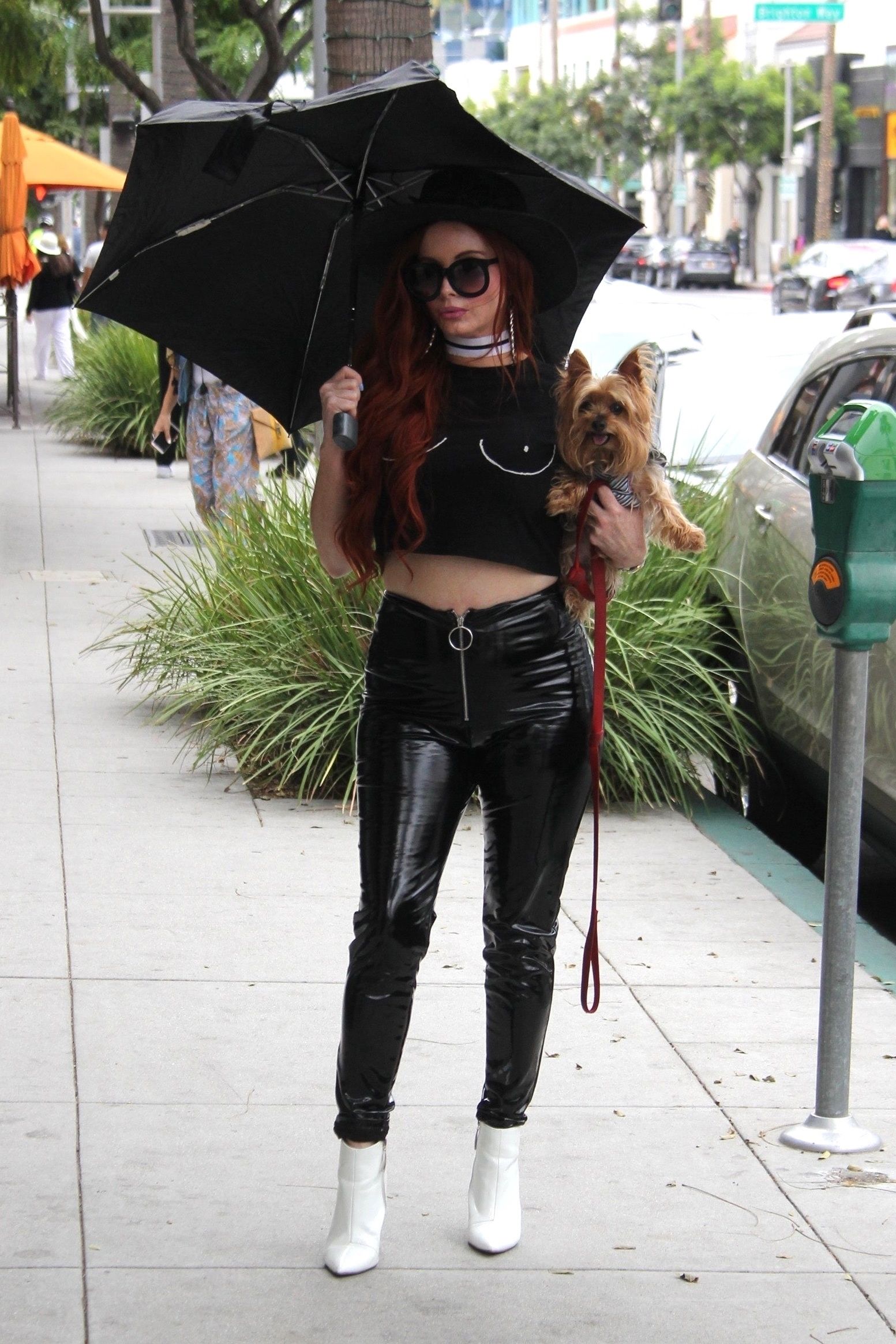 Phoebe Price walk in LA